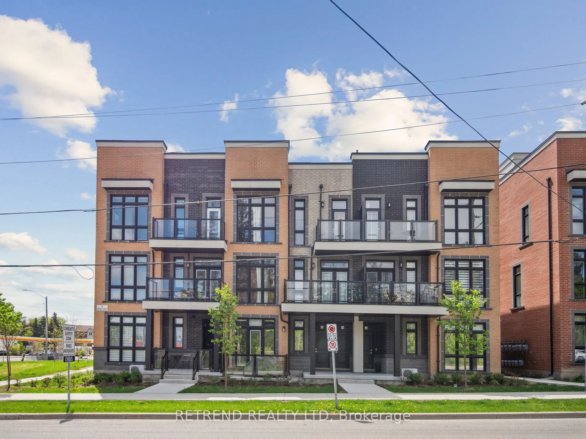 1 Bond Crescent, #9