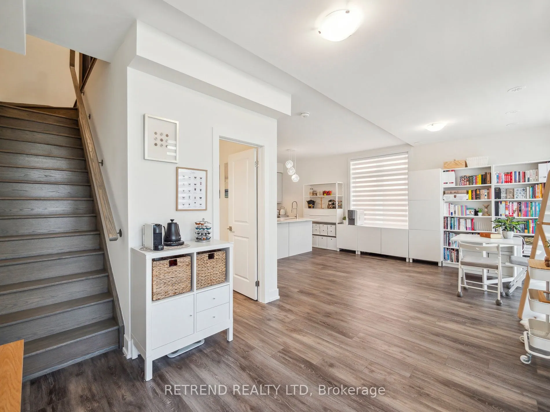 1 Bond Crescent, #9