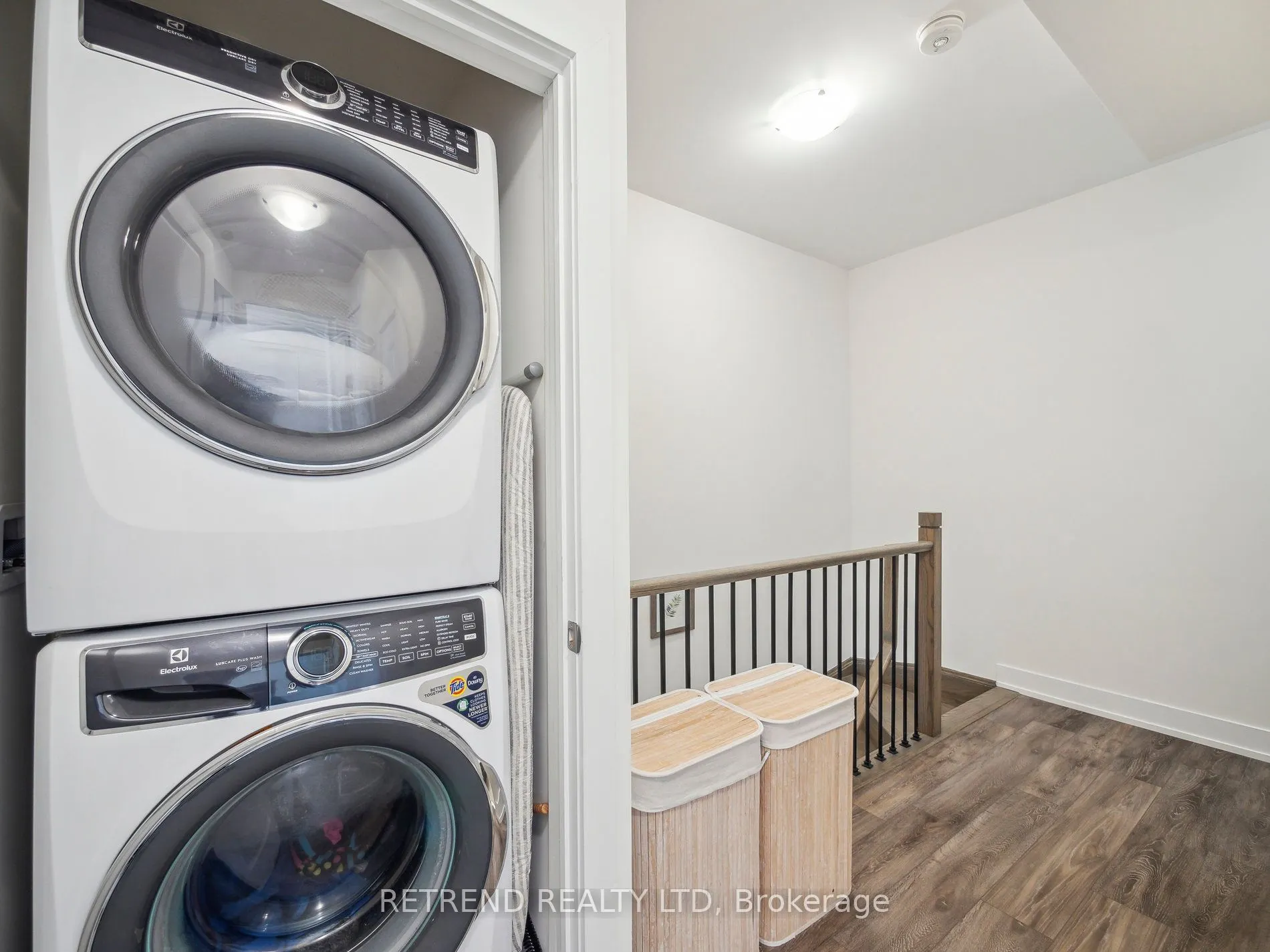 1 Bond Crescent, #9