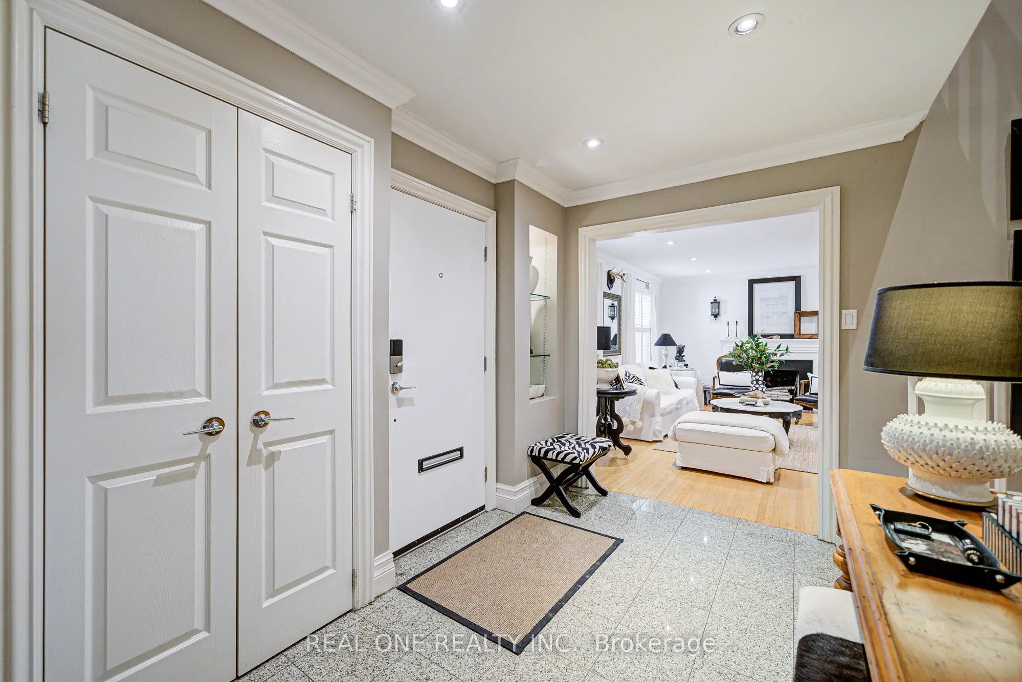 21 Alcaine Court