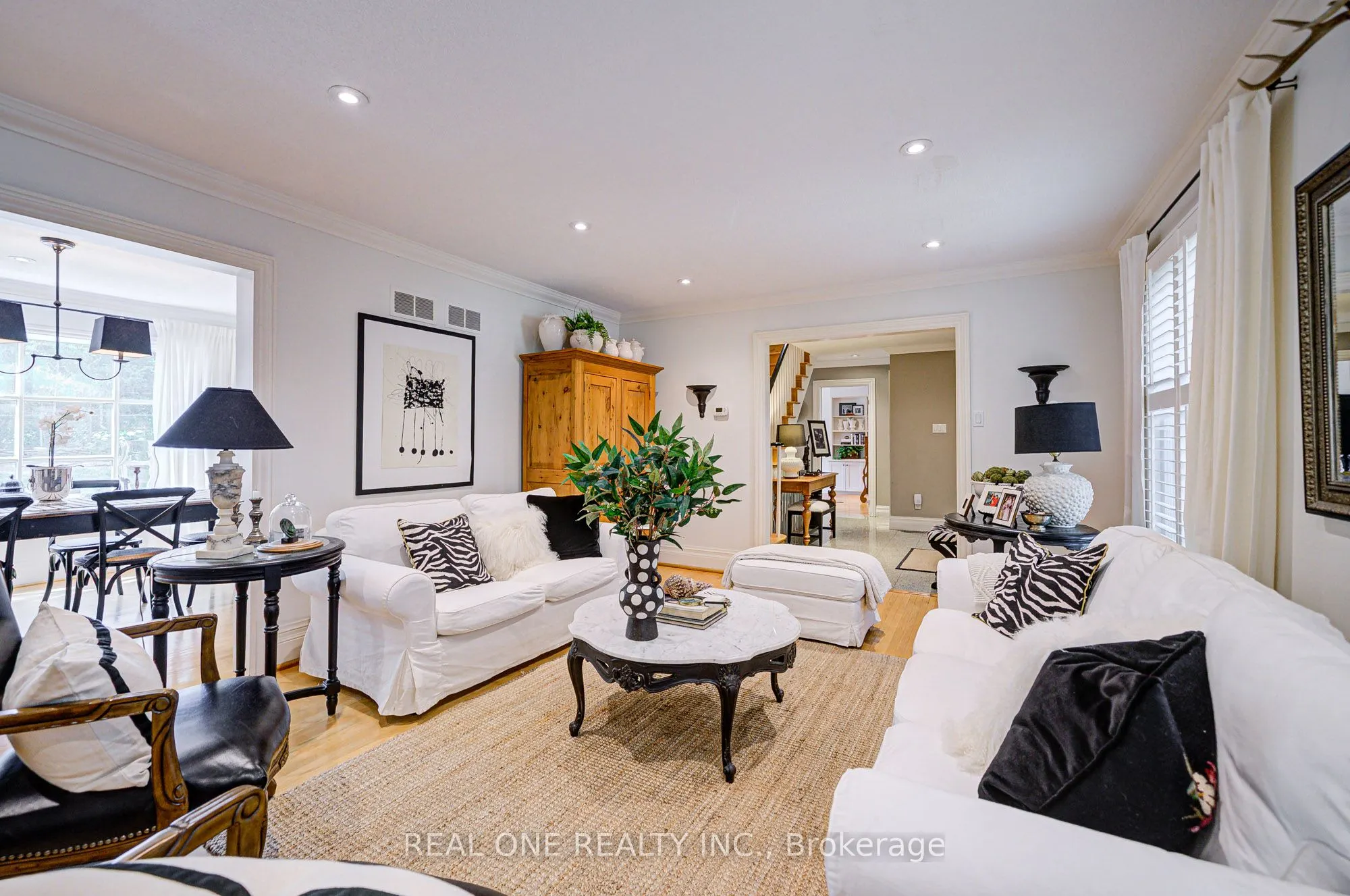 21 Alcaine Court