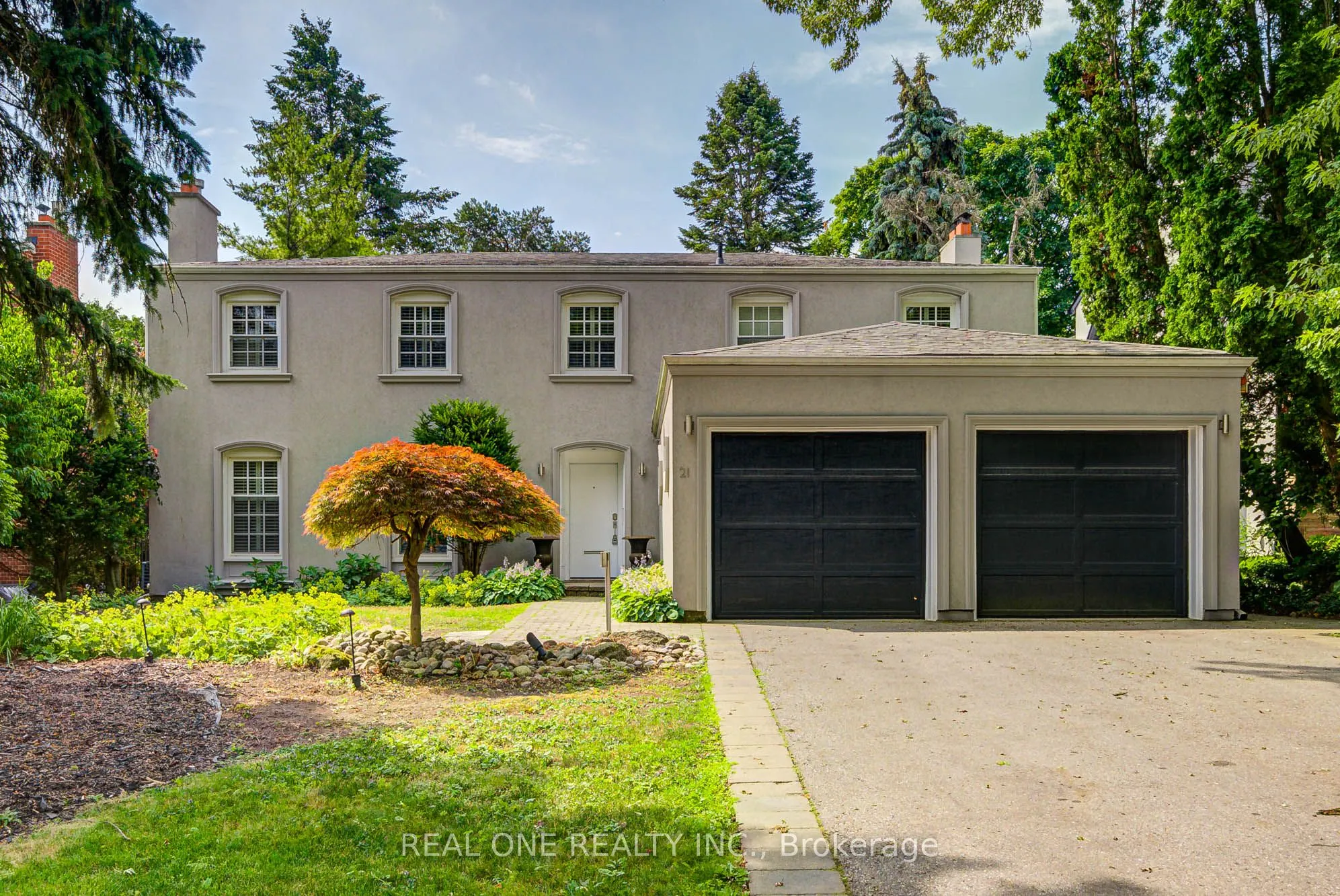 21 Alcaine Court