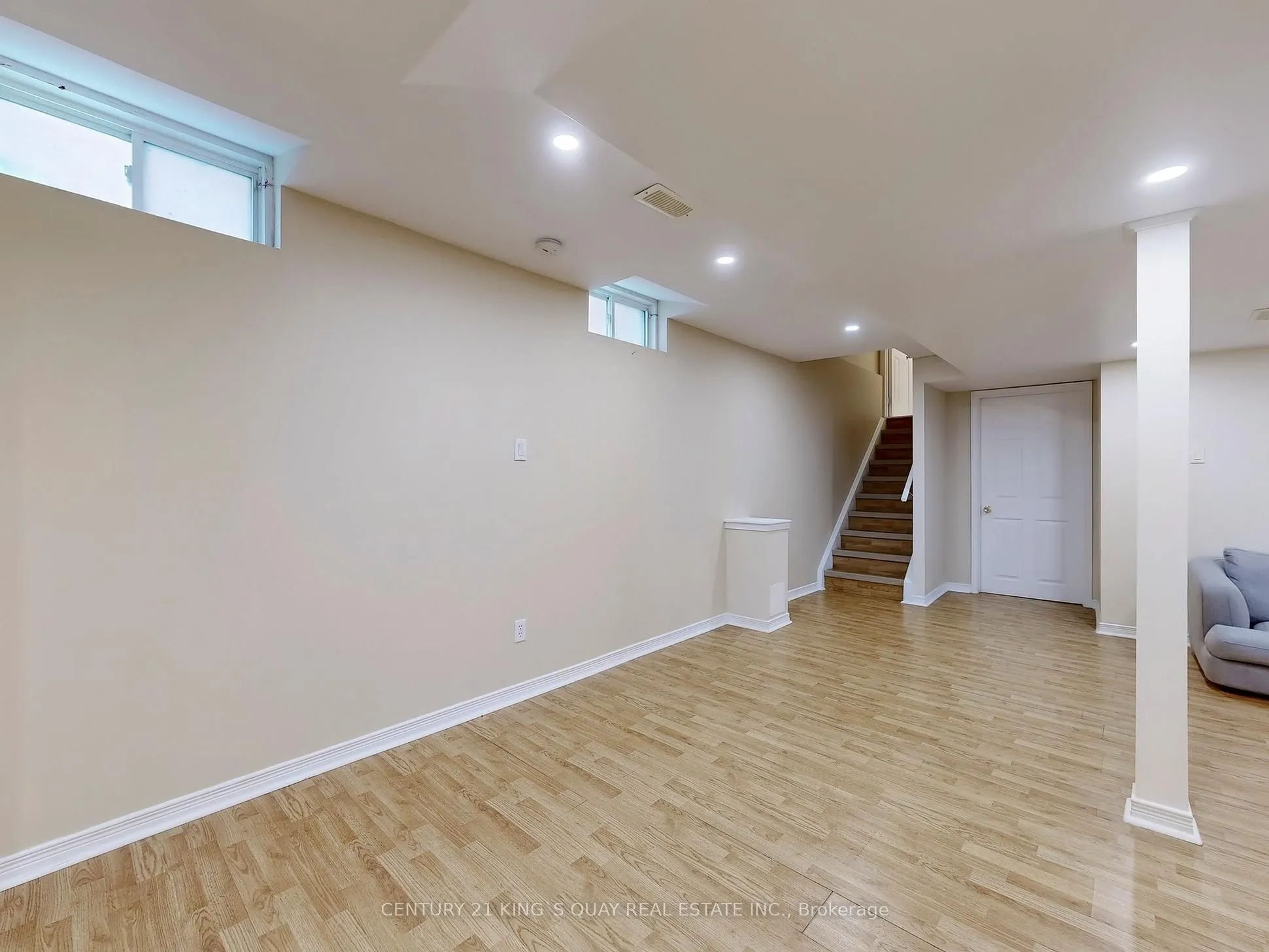 71 Rembrandt Drive