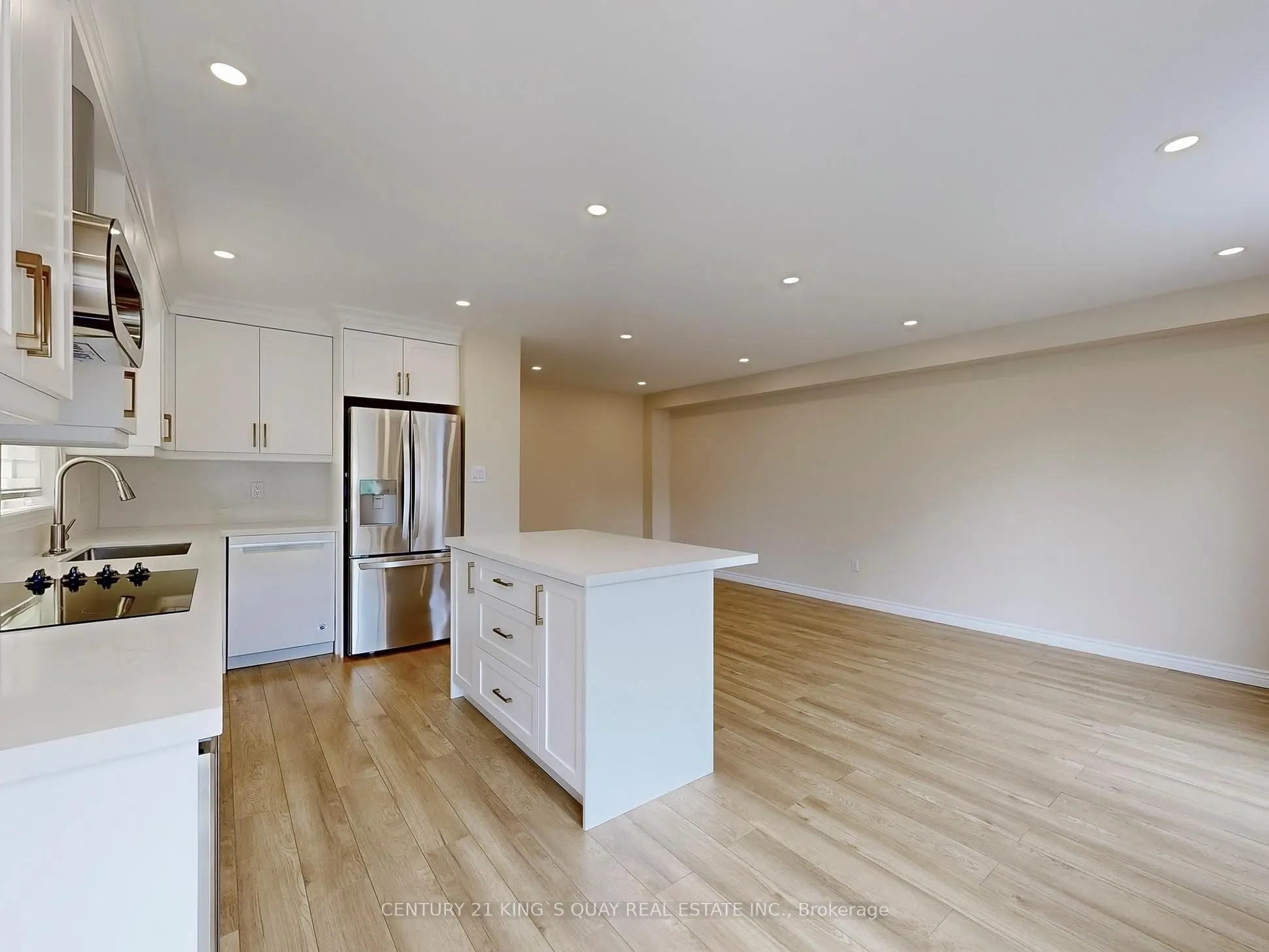 71 Rembrandt Drive