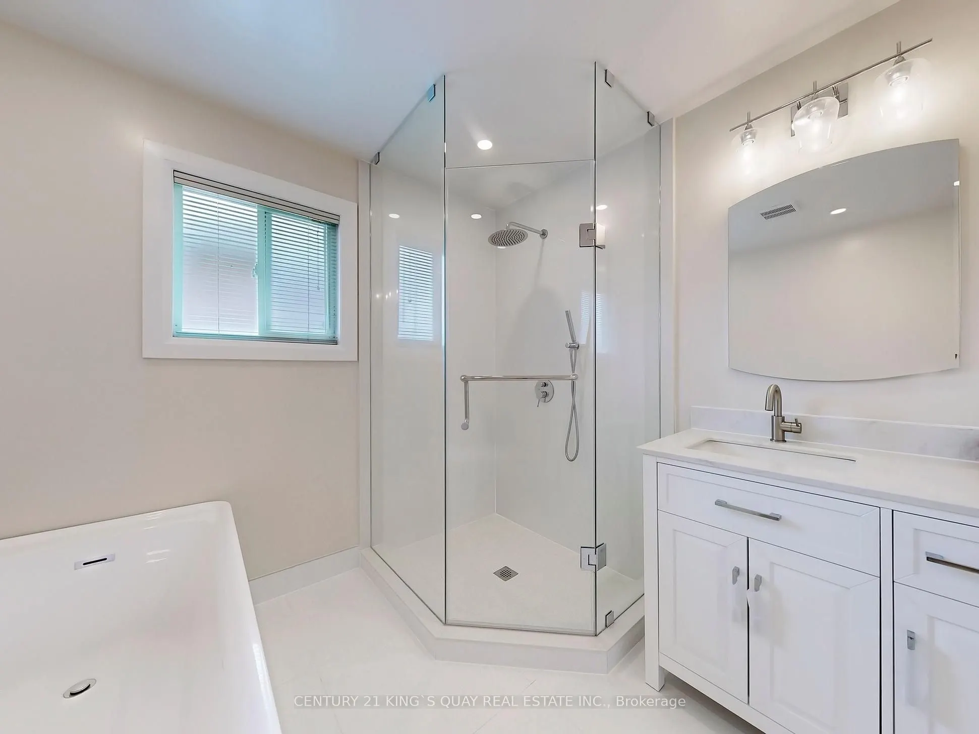 71 Rembrandt Drive