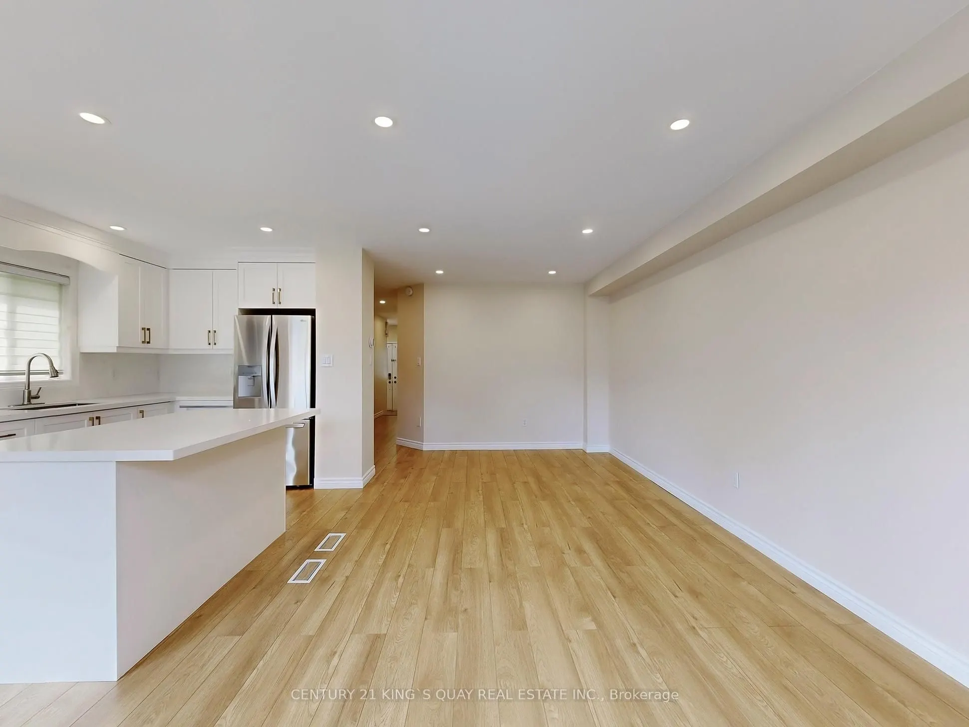 71 Rembrandt Drive