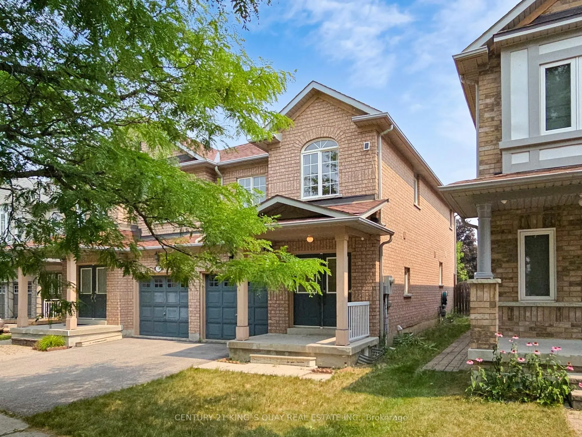 71 Rembrandt Drive