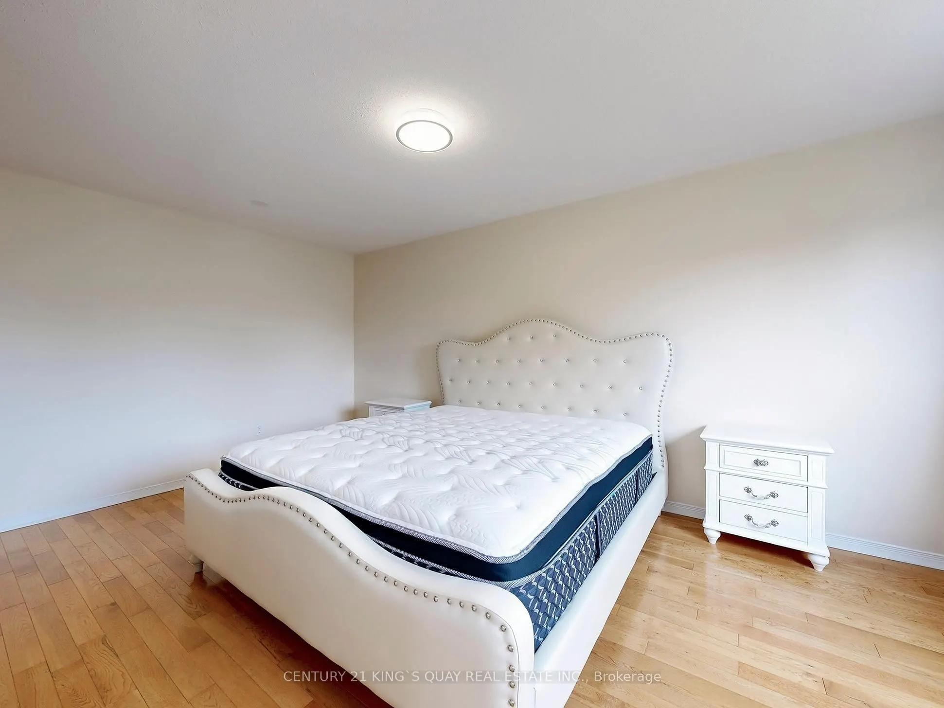 71 Rembrandt Drive