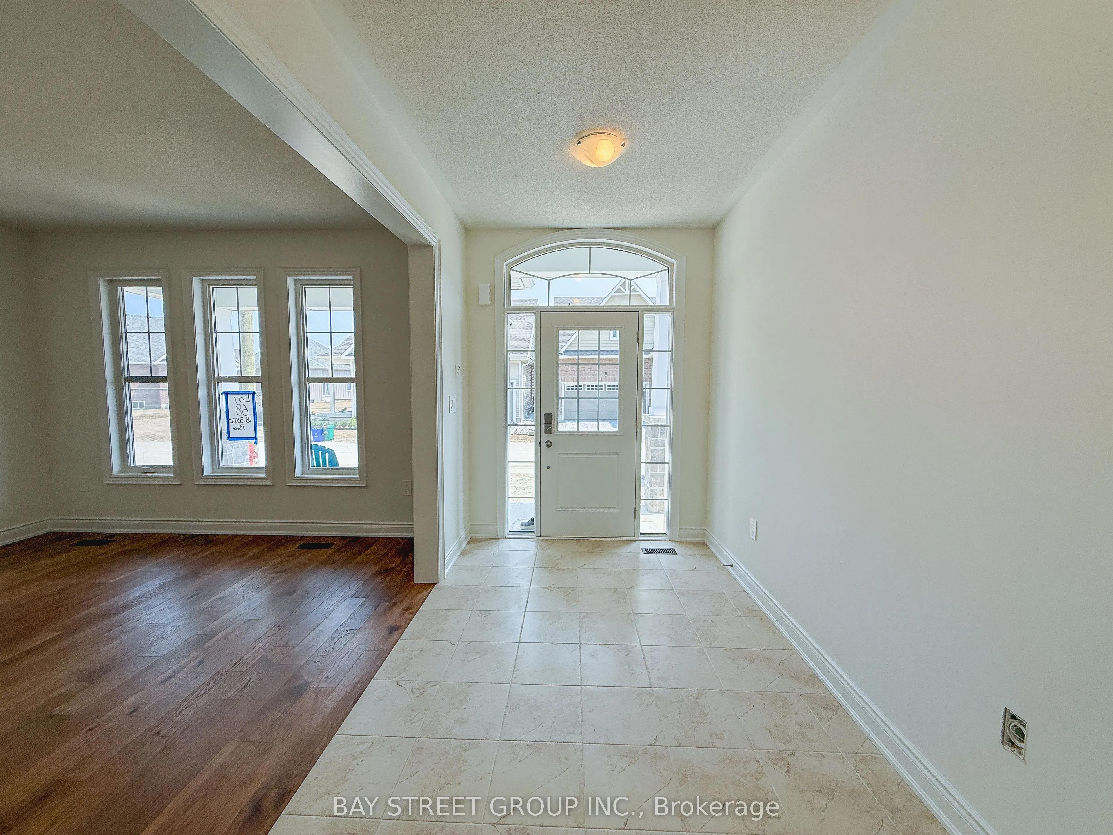 18 Shelson Place
