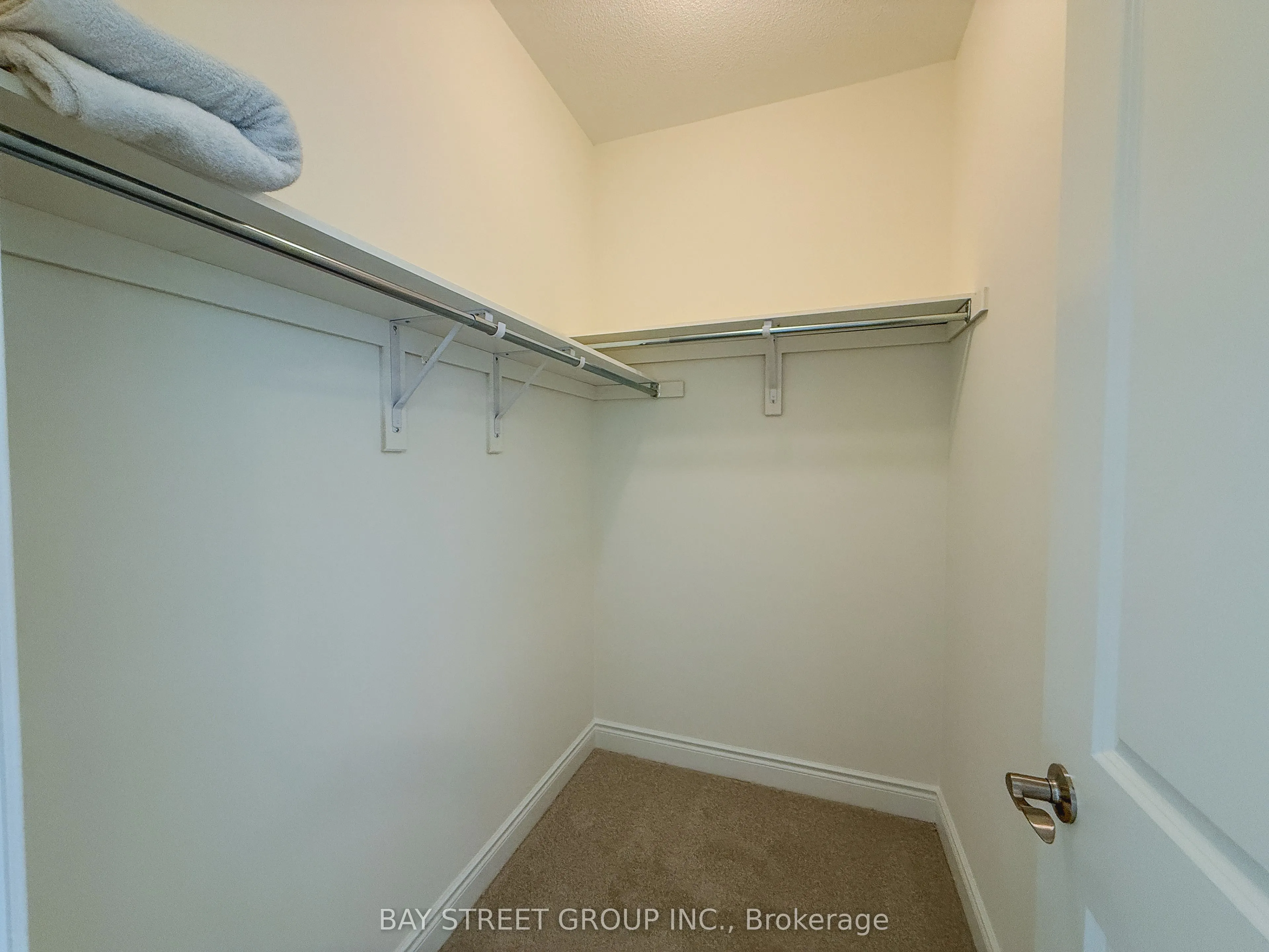 18 Shelson Place