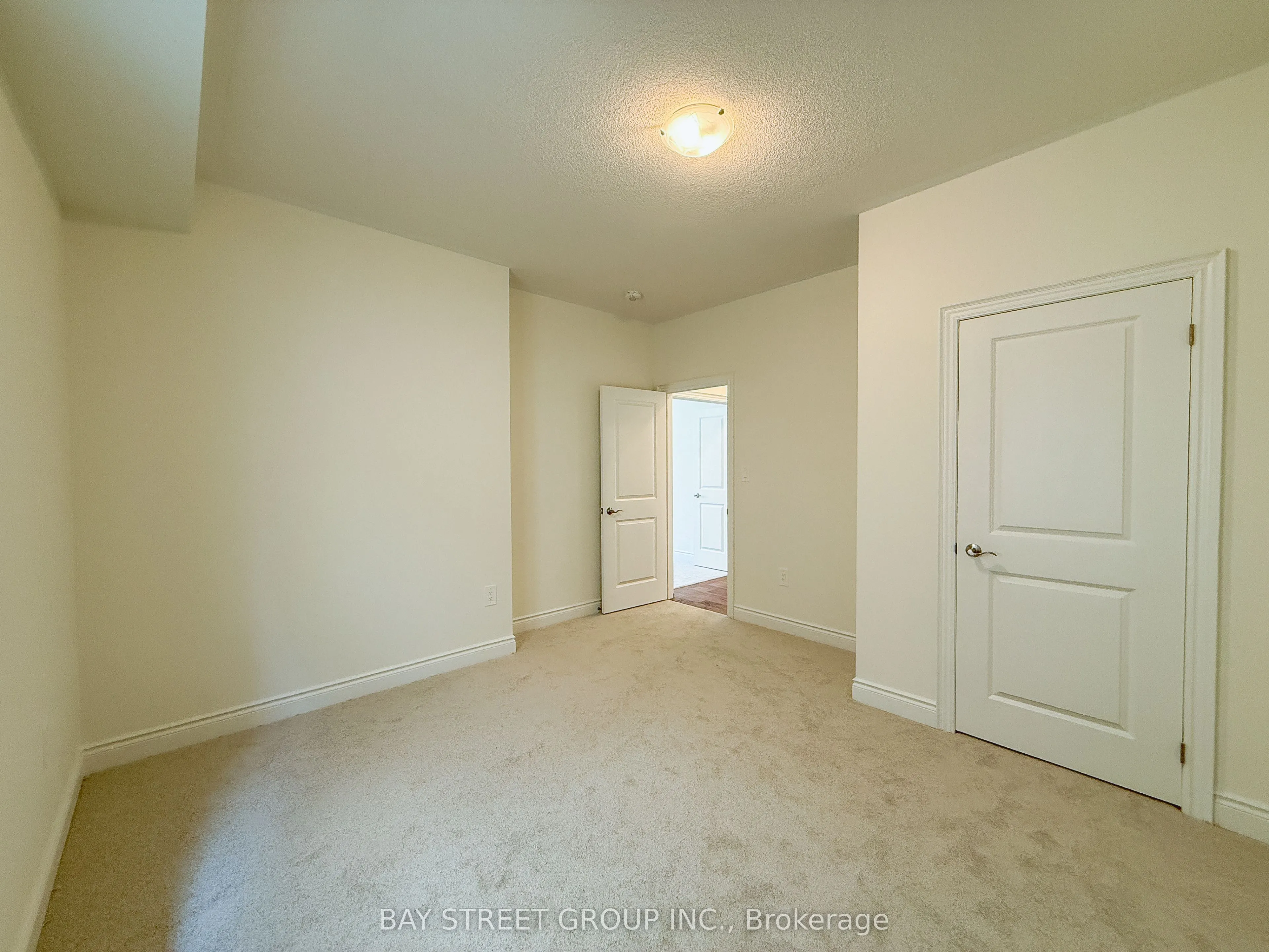 18 Shelson Place