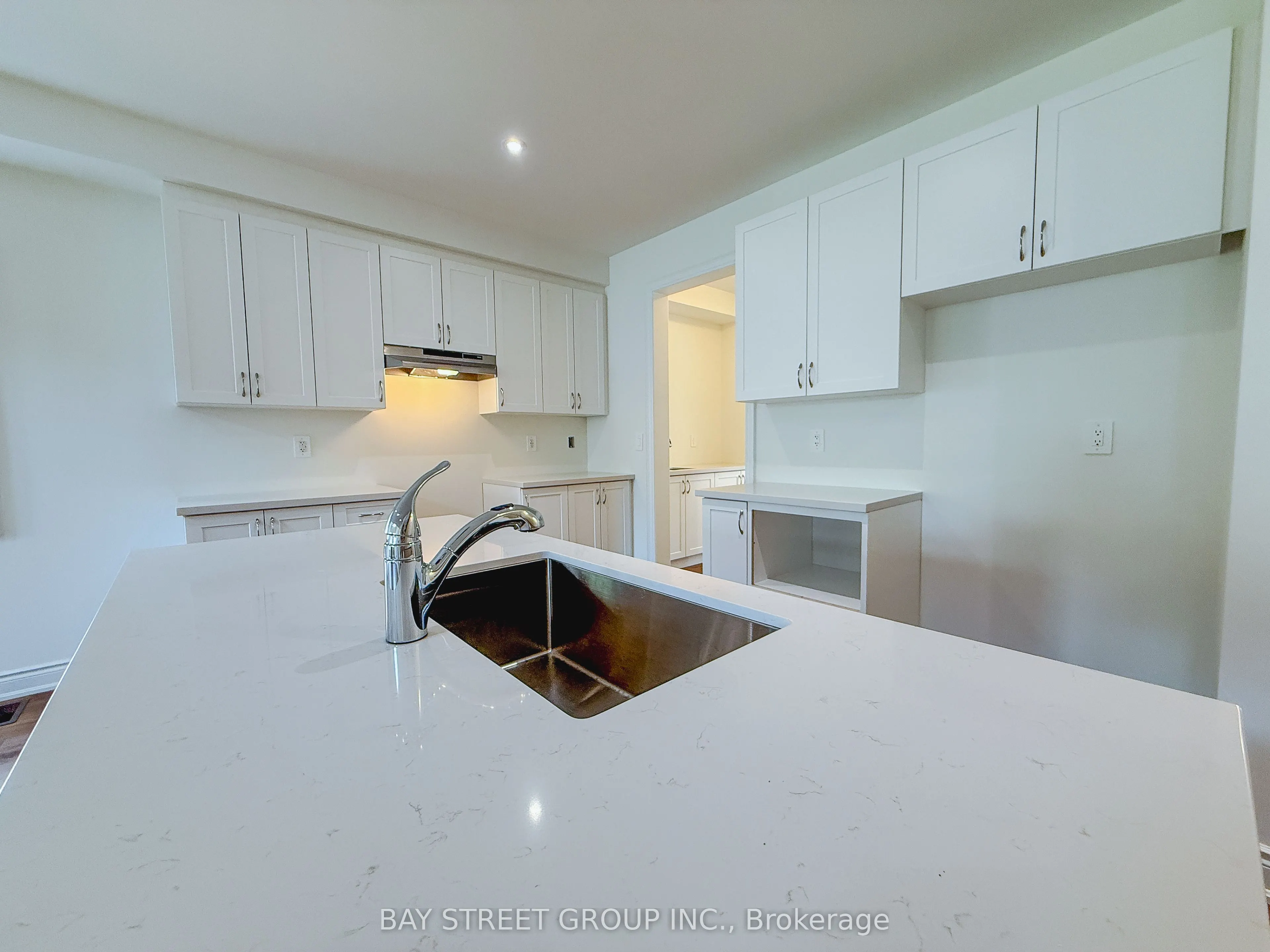 18 Shelson Place