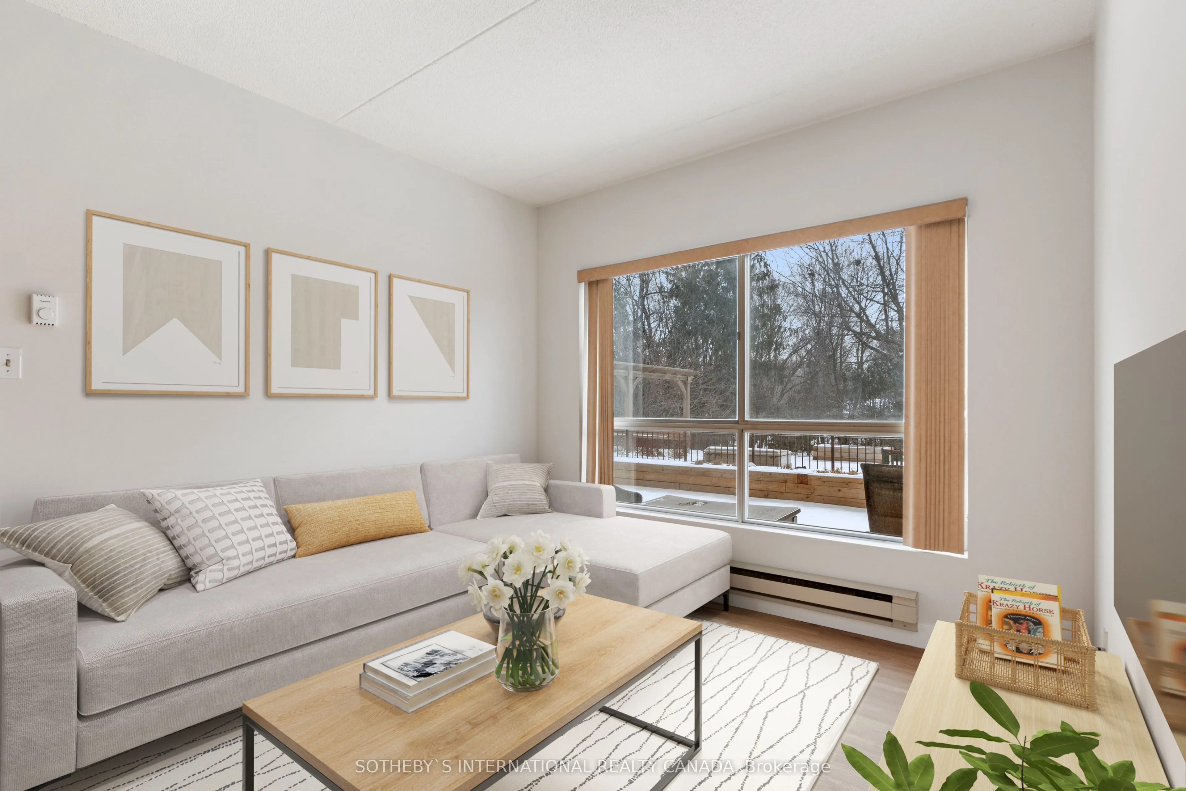 249 Major Mackenzie Drive E, #105