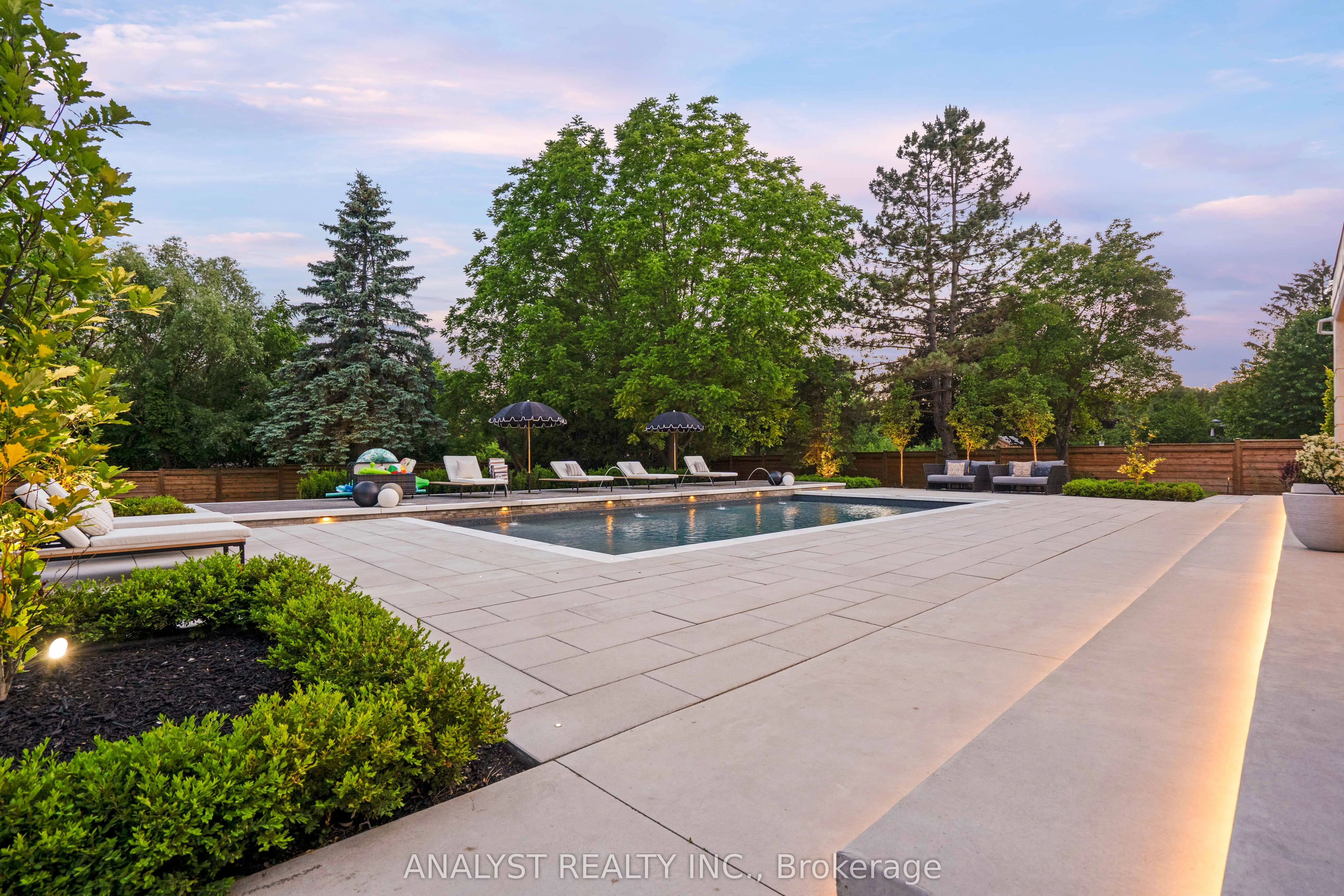 81 Ellis Avenue
