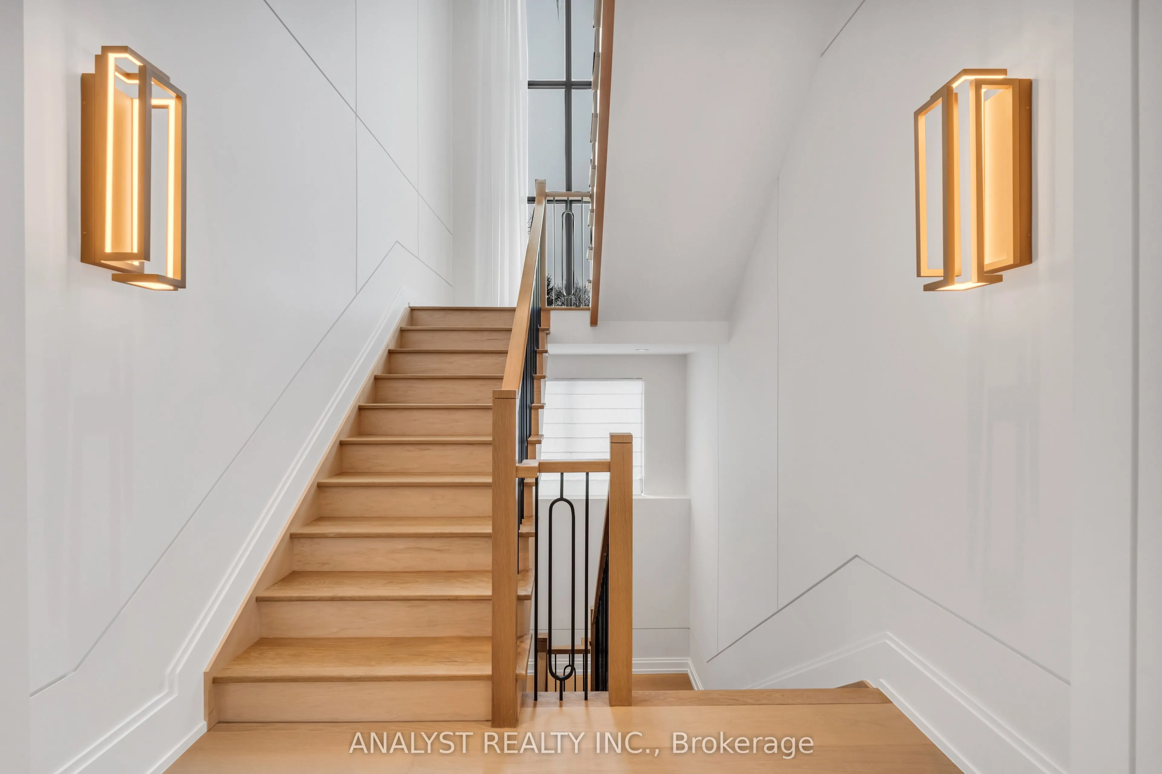 81 Ellis Avenue