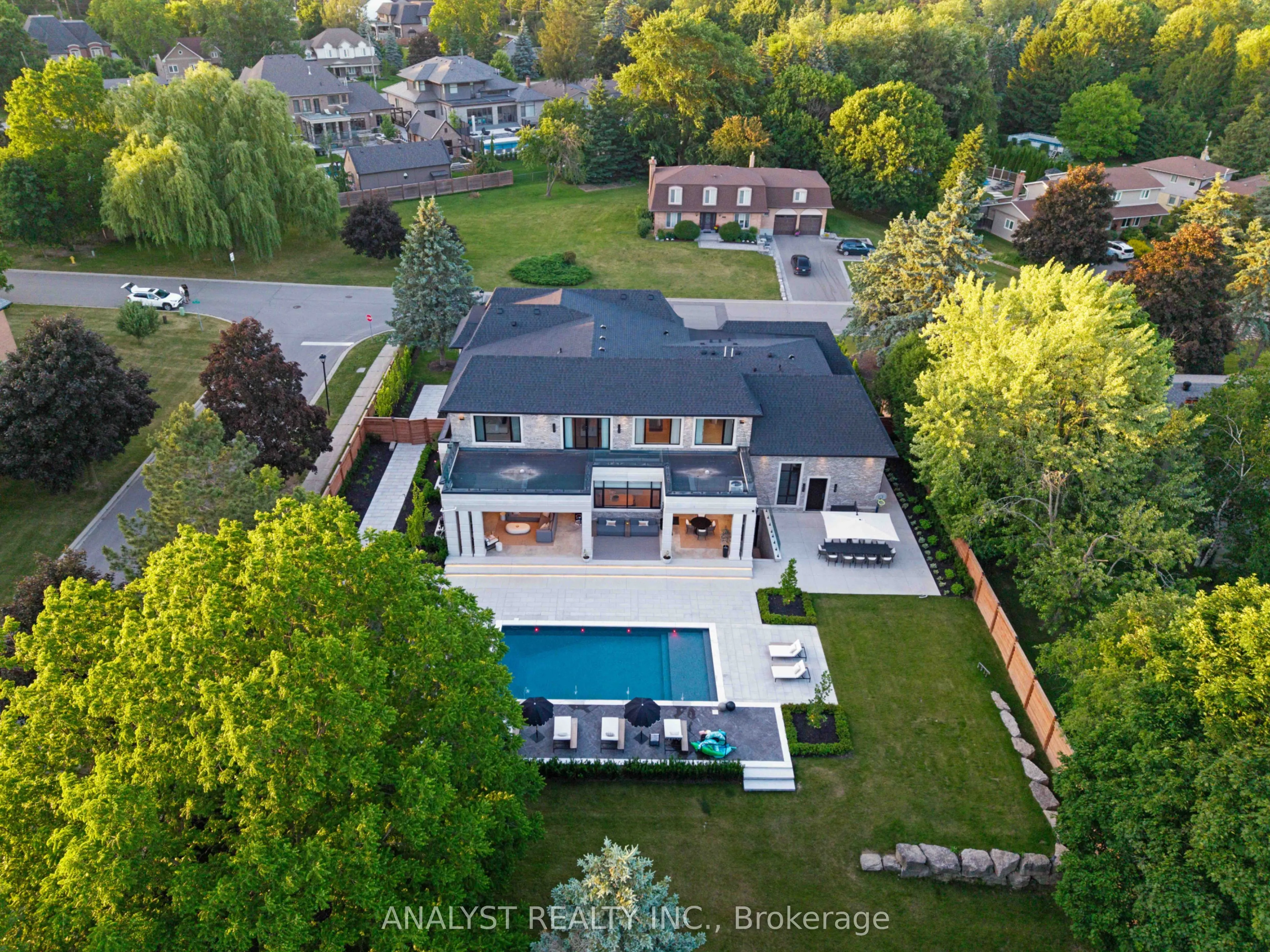 81 Ellis Avenue