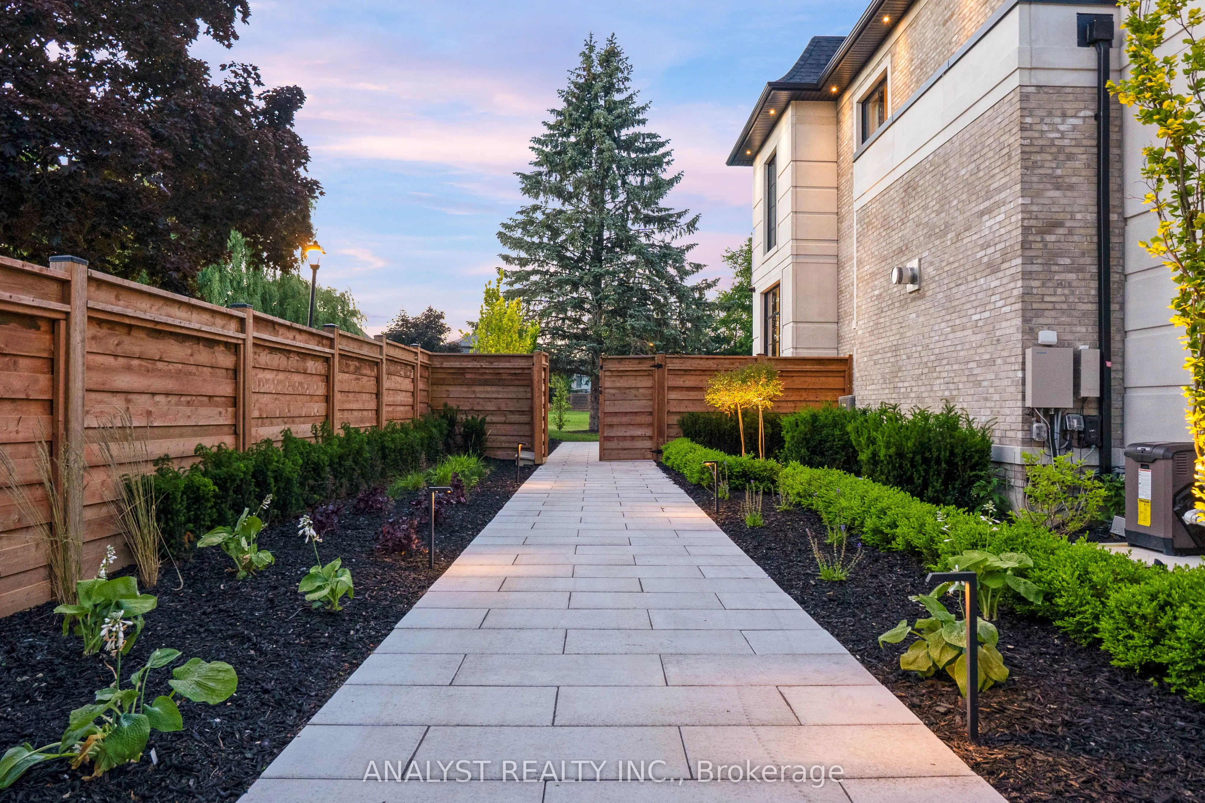 81 Ellis Avenue
