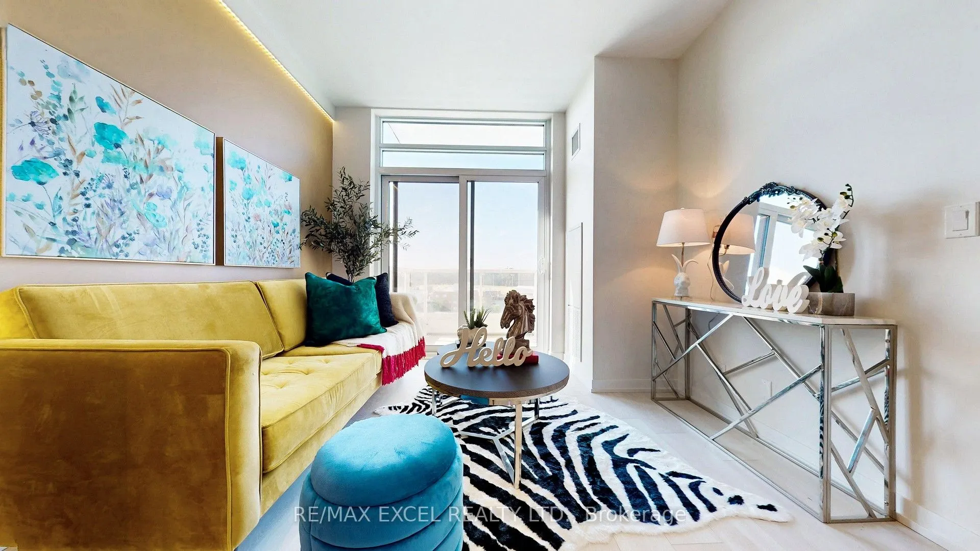 8 Beverley Glen Boulevard, #802