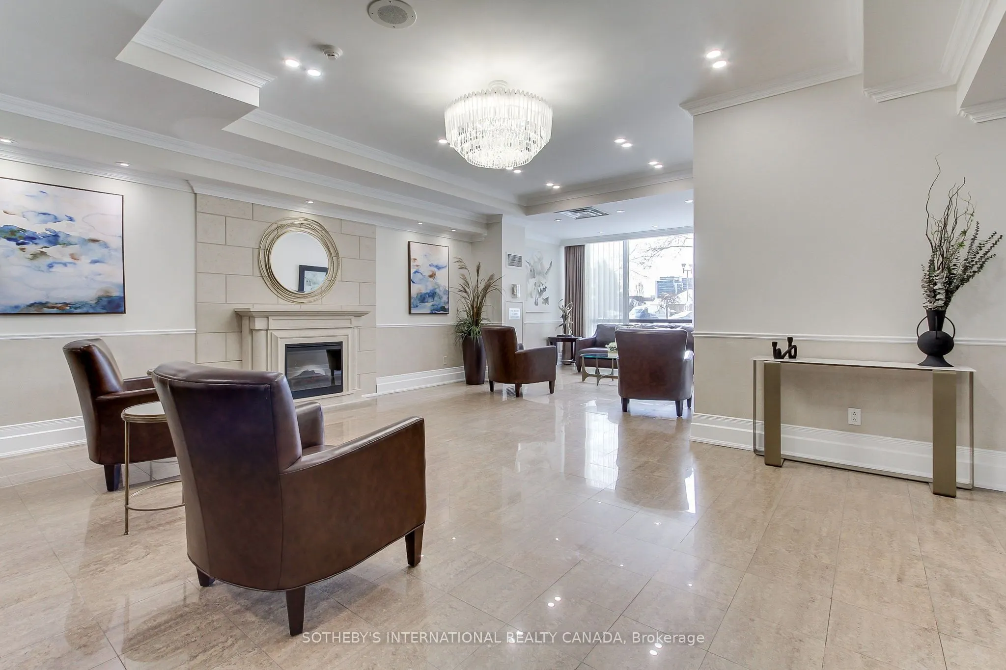 40 Harding Boulevard W, #301