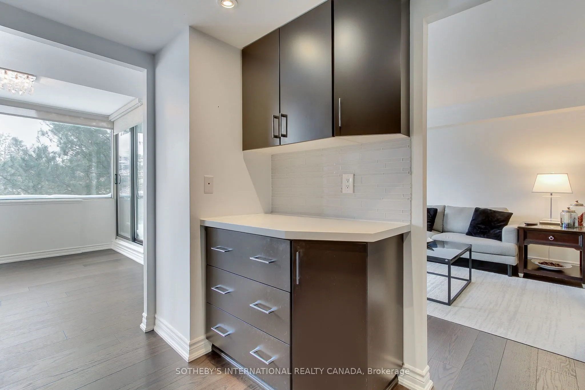 40 Harding Boulevard W, #301