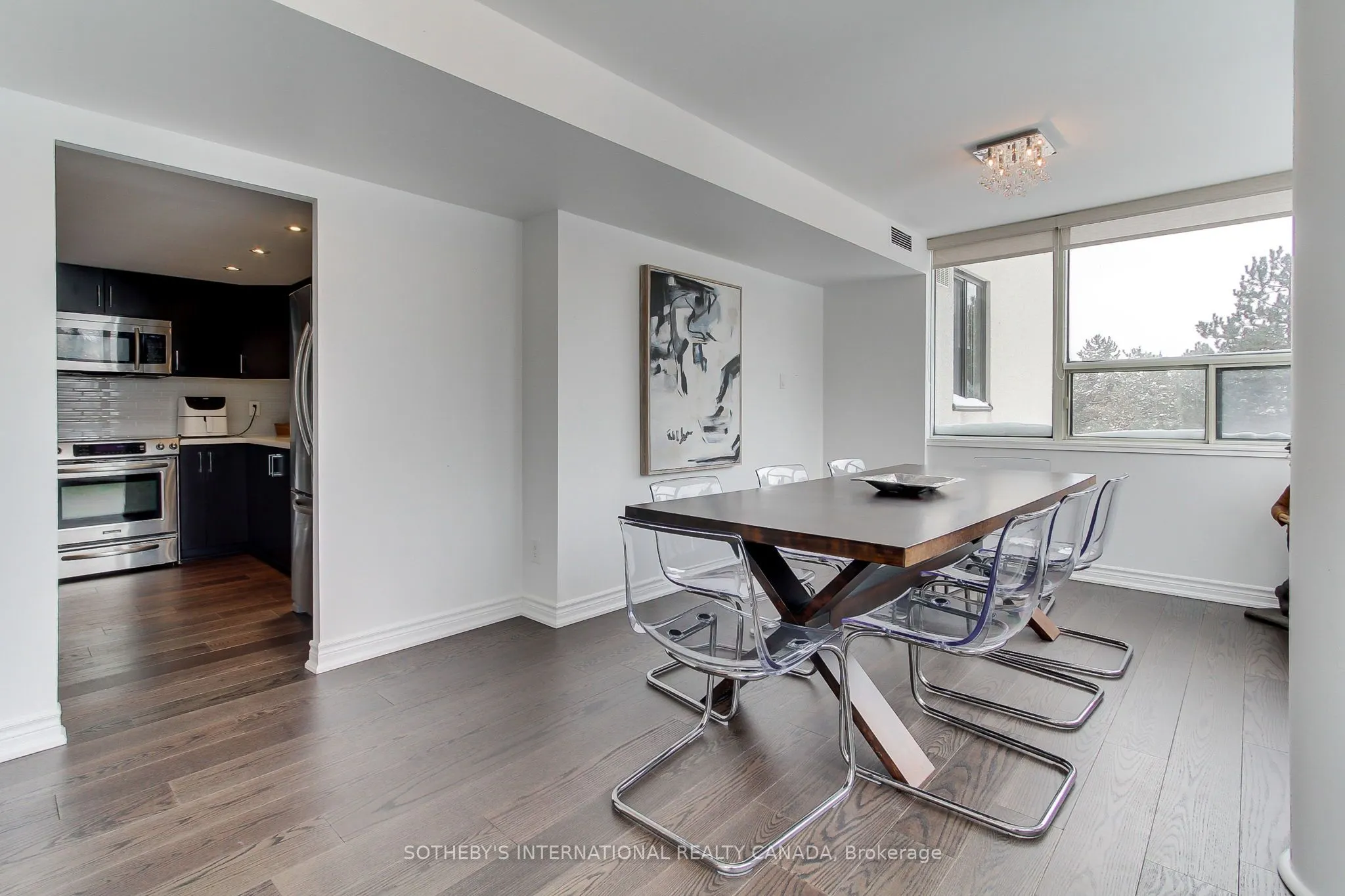 40 Harding Boulevard W, #301