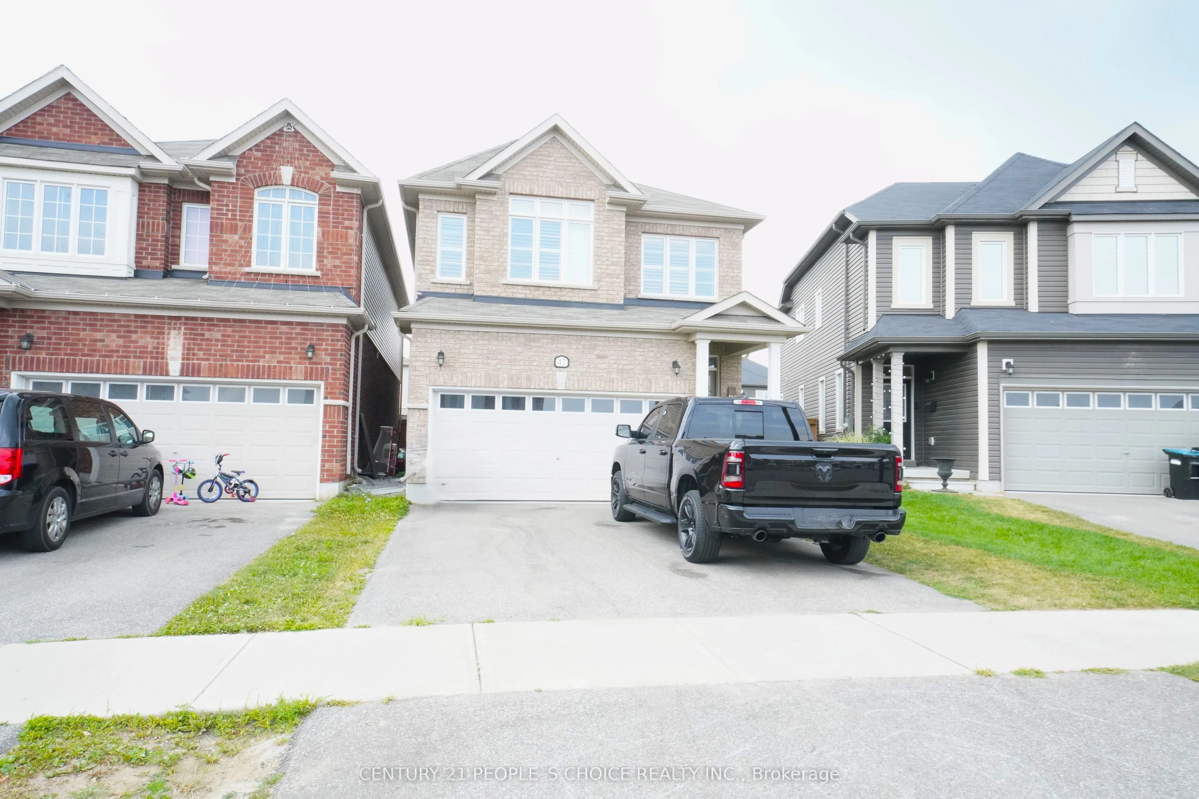 42 Hutton Crescent