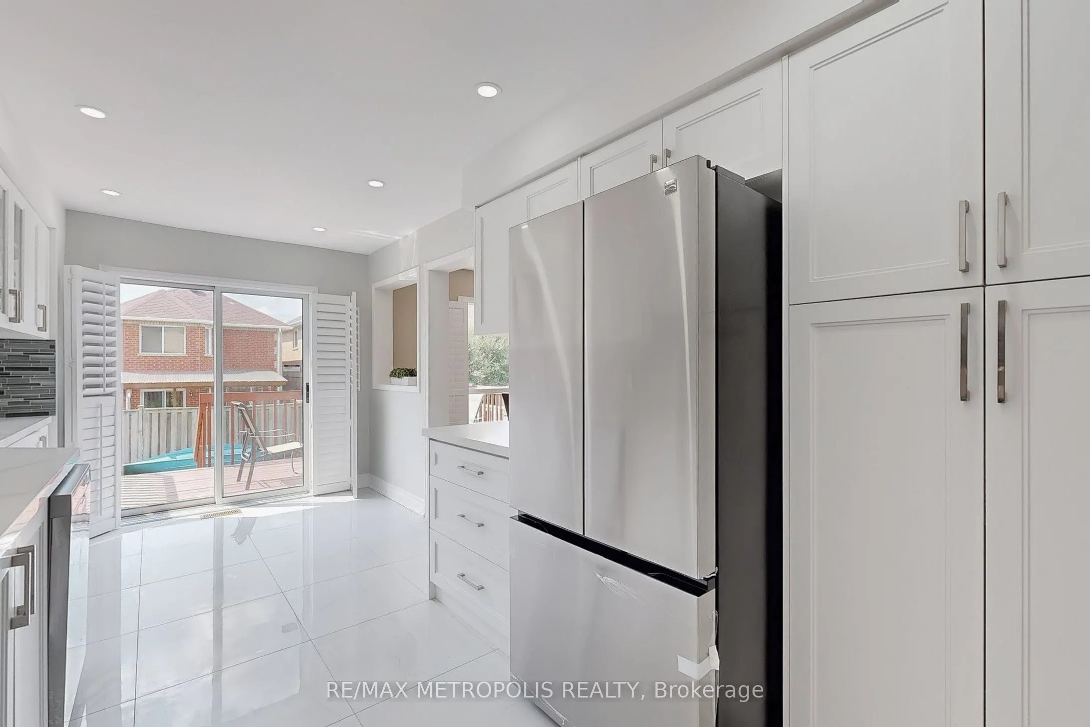 175 Roxbury Street