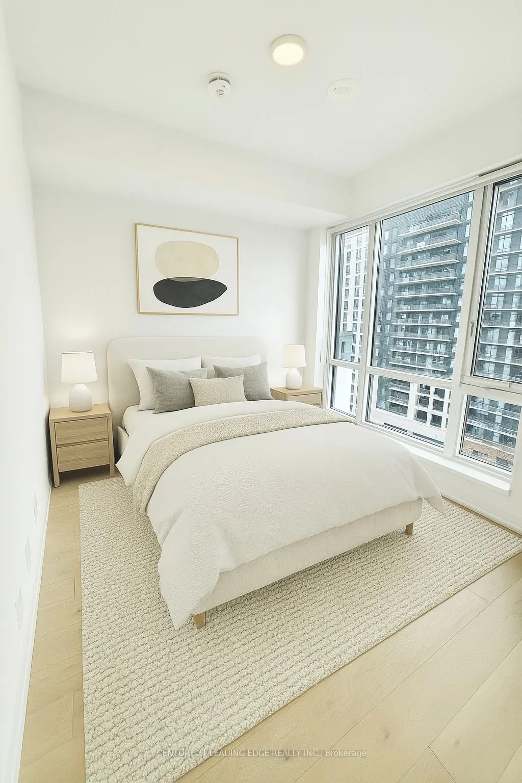 8 Beverley Glen Boulevard, #909