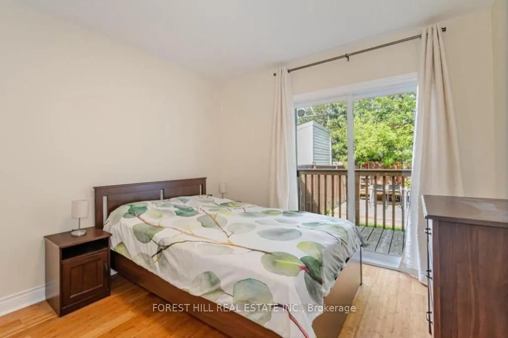 374 Browndale Crescent