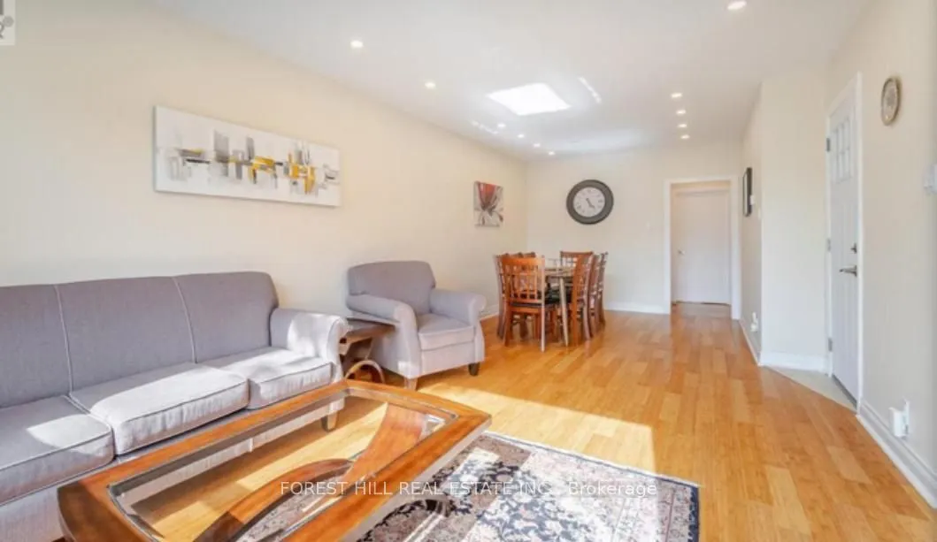 374 Browndale Crescent