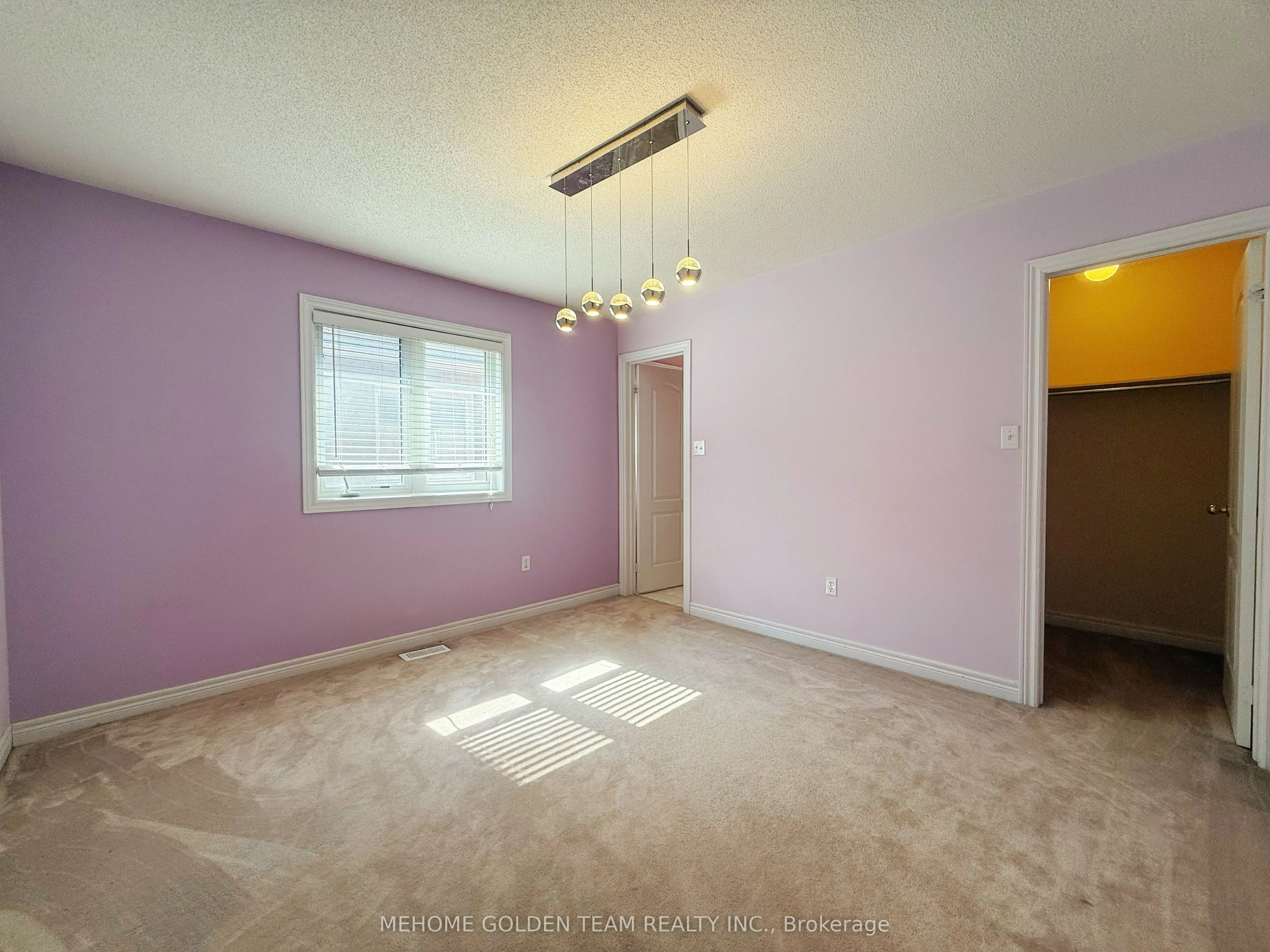 31 Ferncliffe Crescent