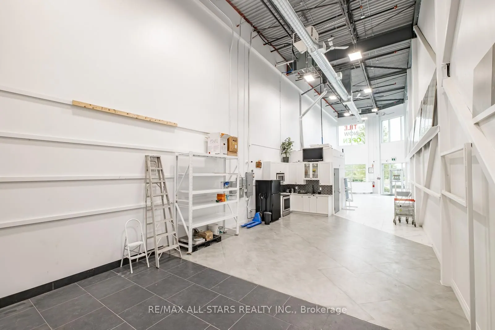 200 Mostar Street, #A101