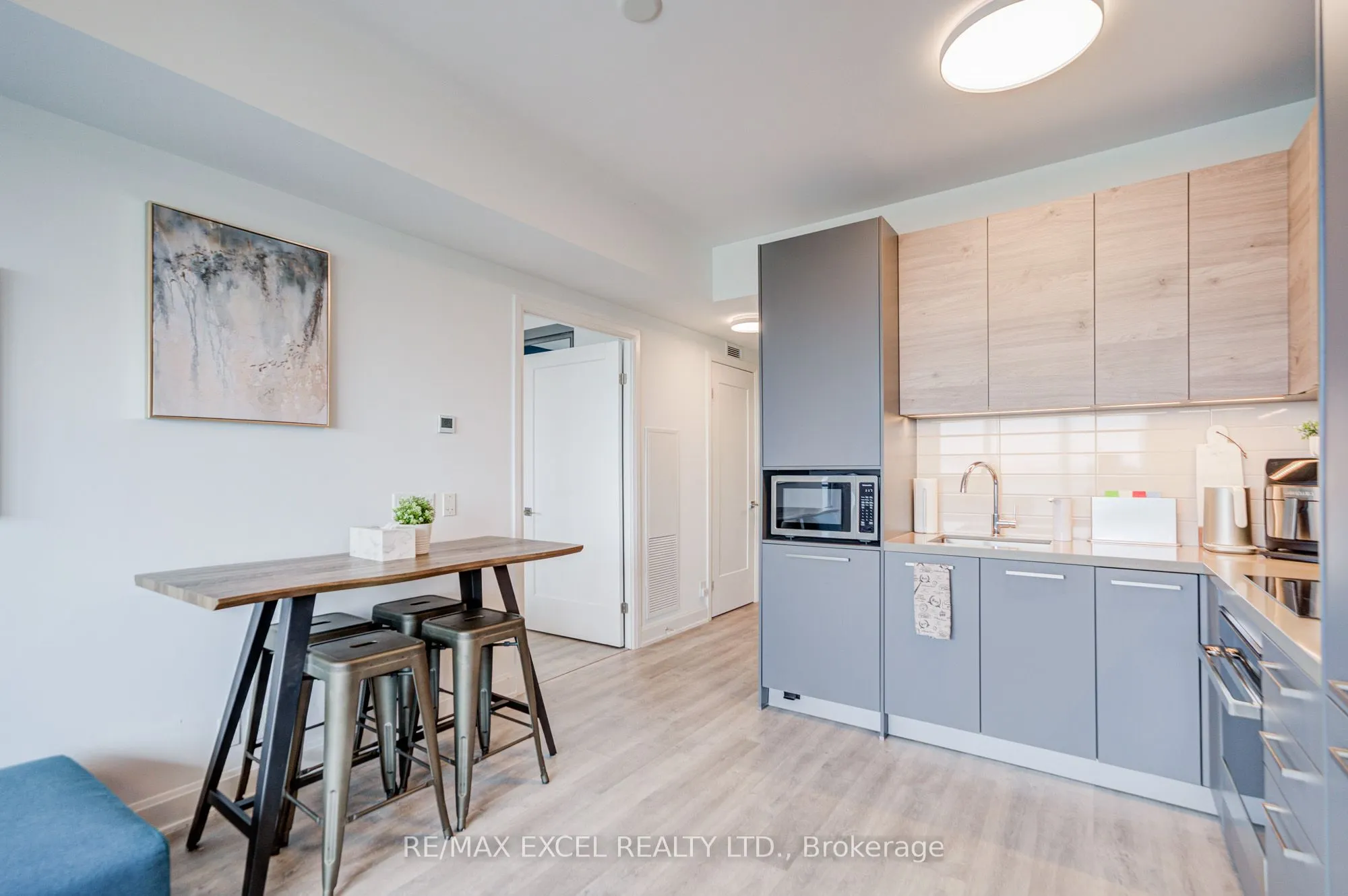 12 Gandhi Lane, #2815