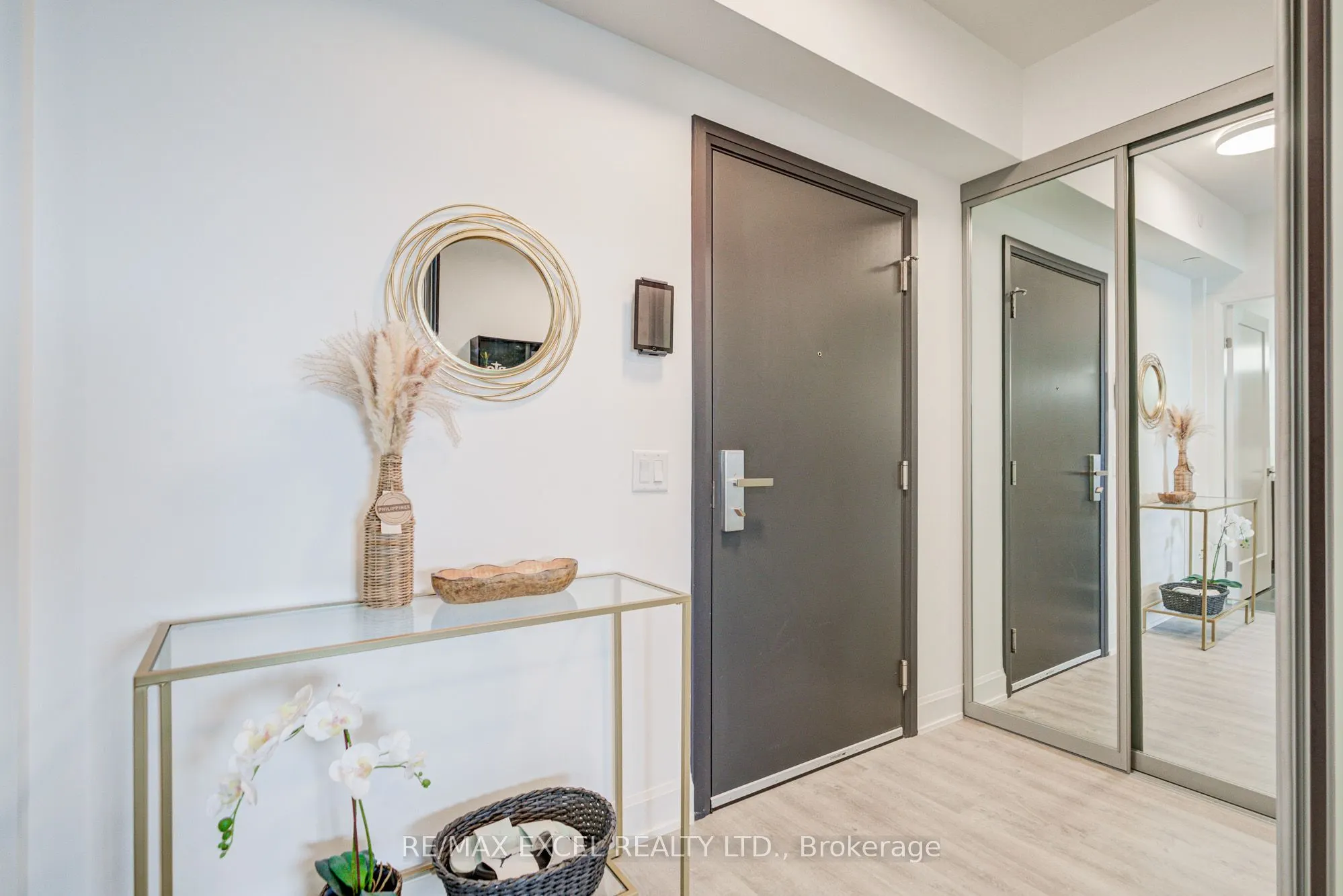 12 Gandhi Lane, #2815