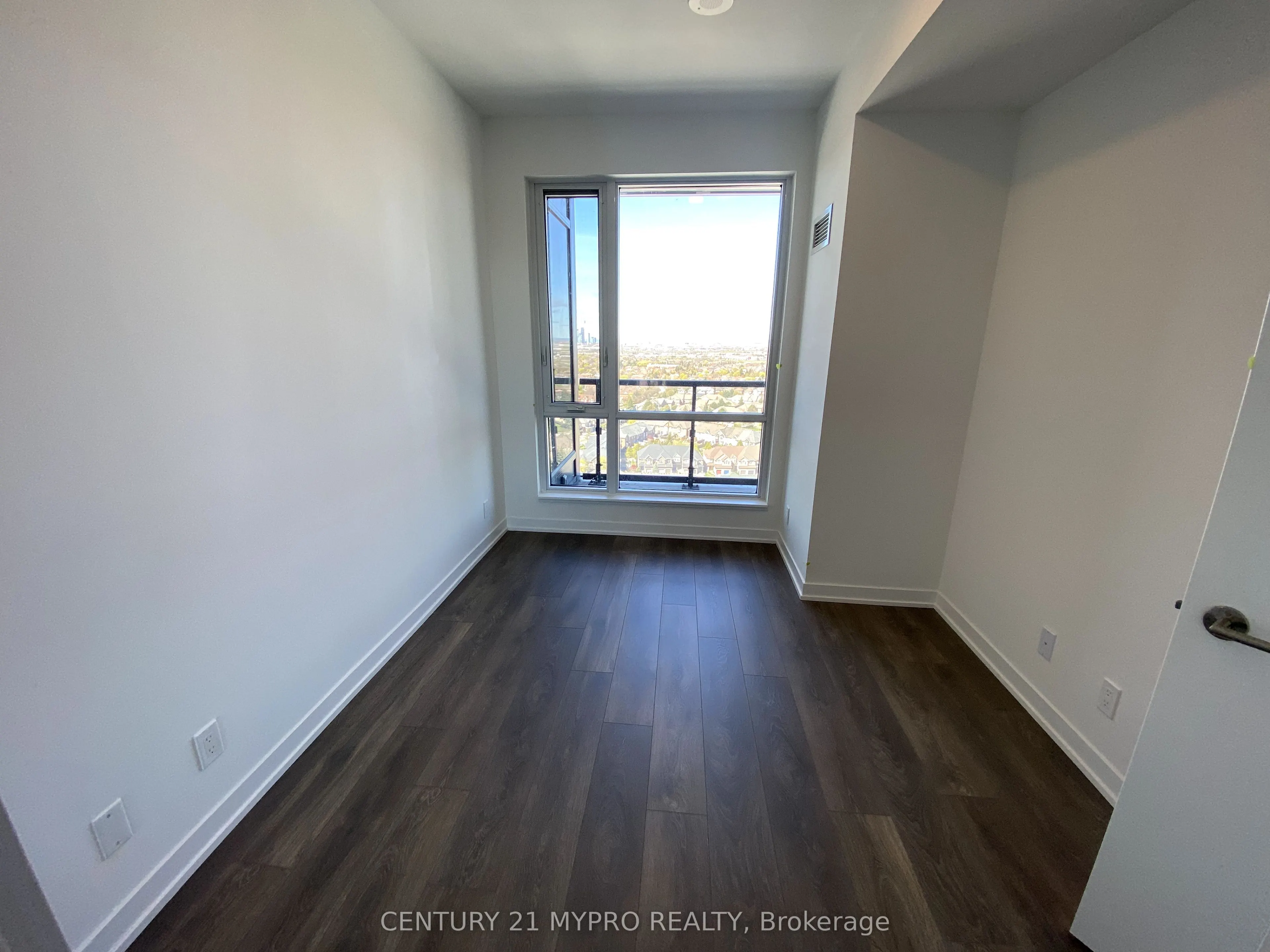 7950 Bathurst Street, #1913