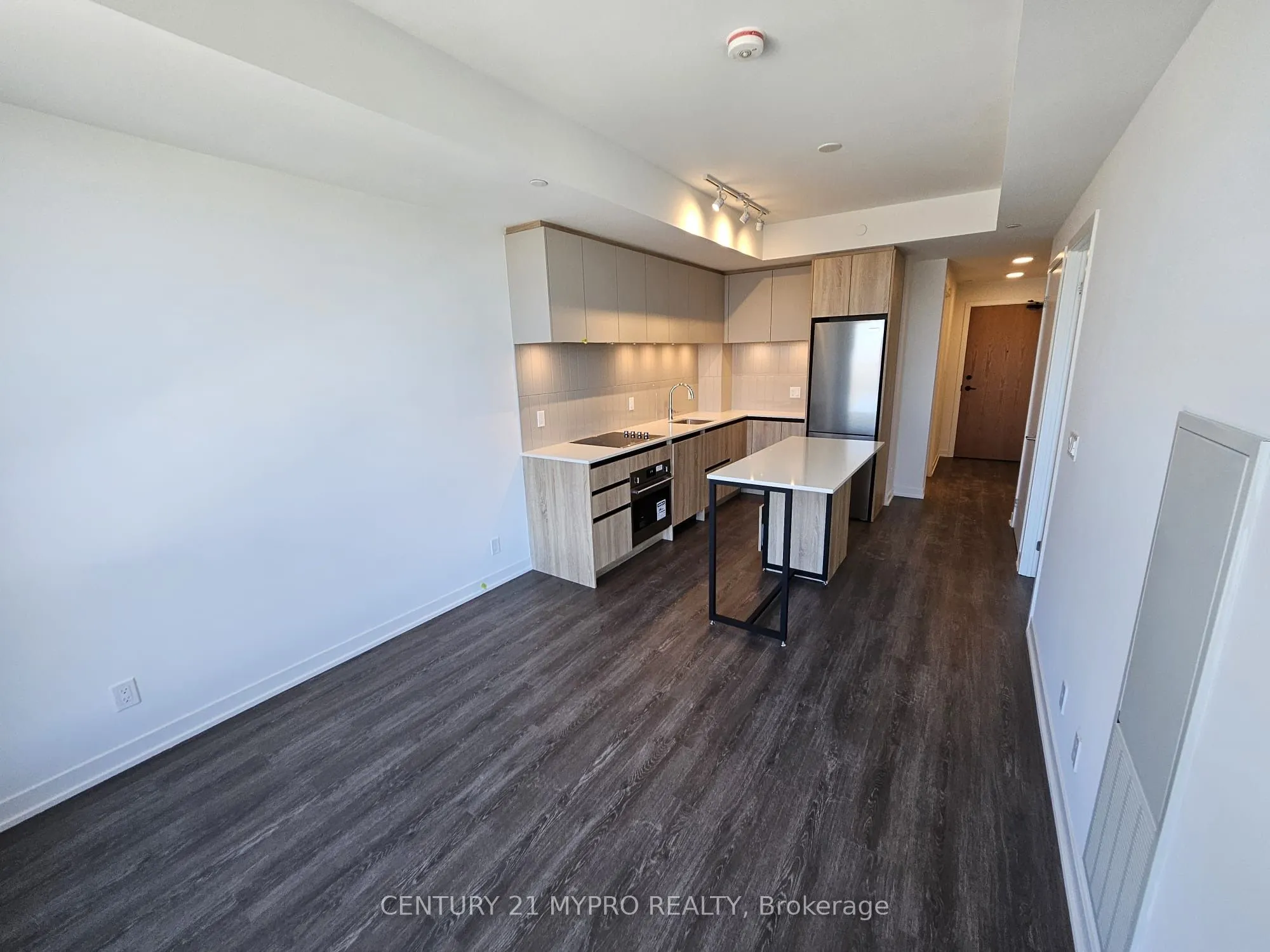 7950 Bathurst Street, #1913