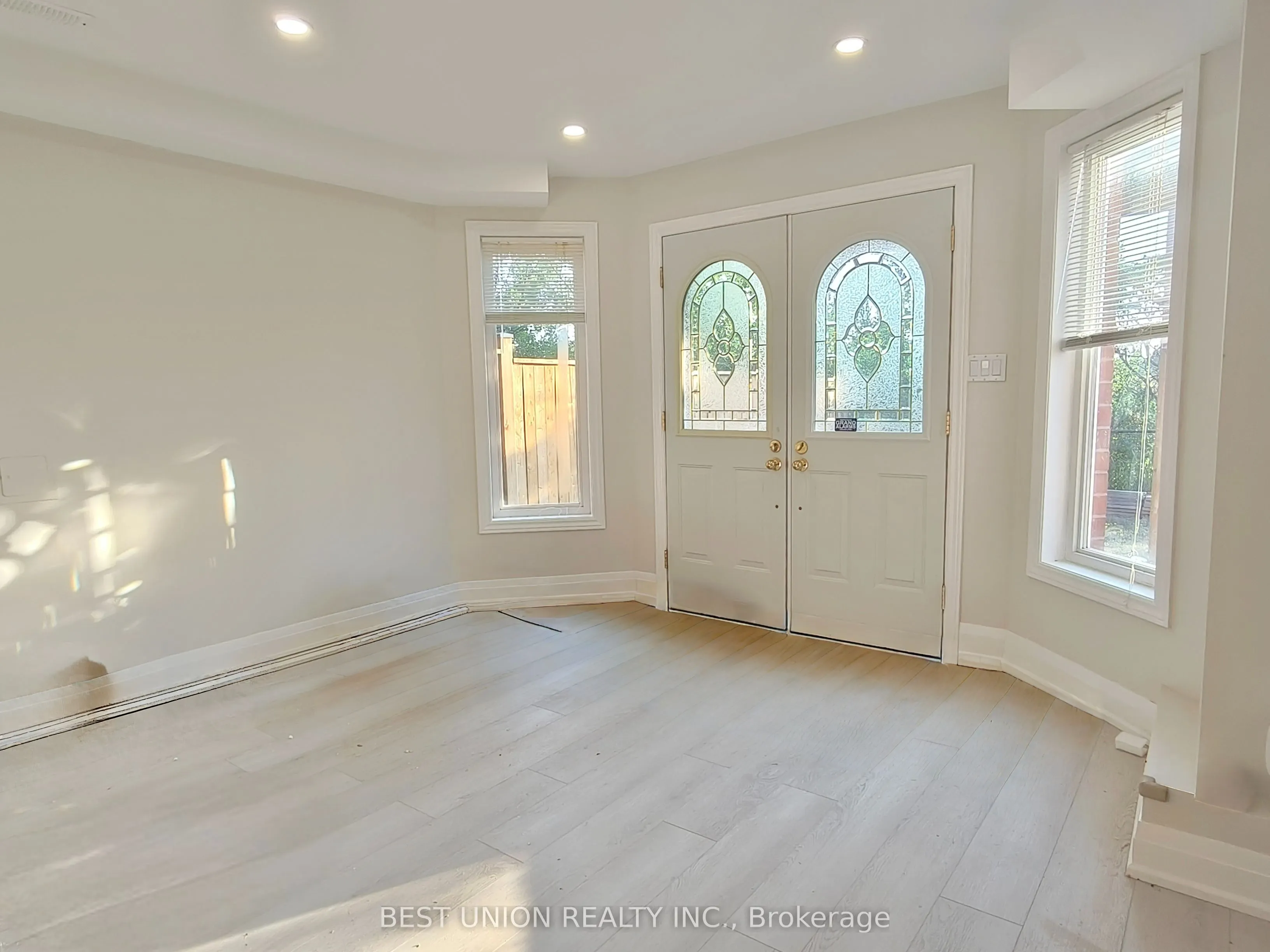 64 Manorheights Street