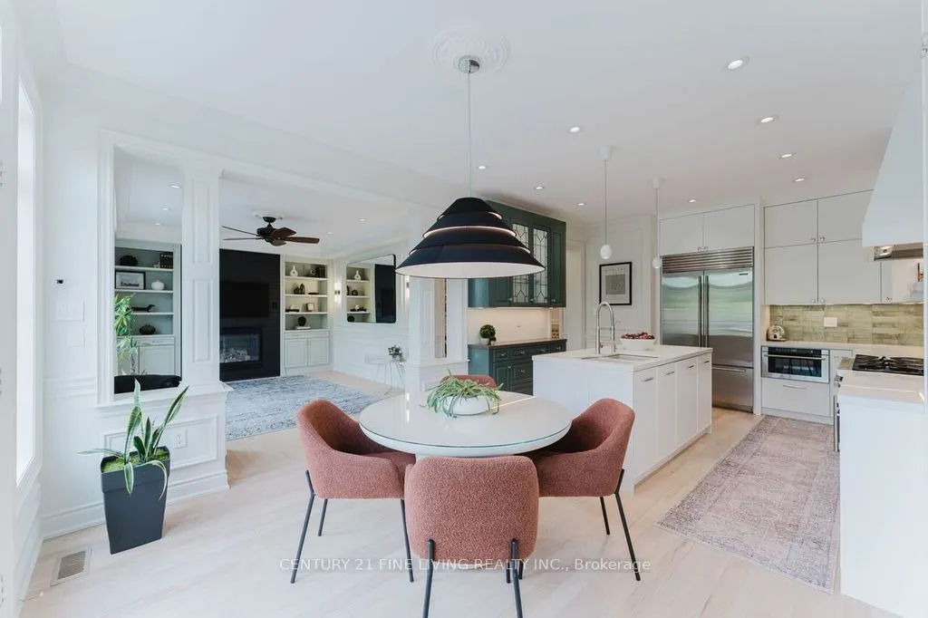 96 Wolf Creek Crescent