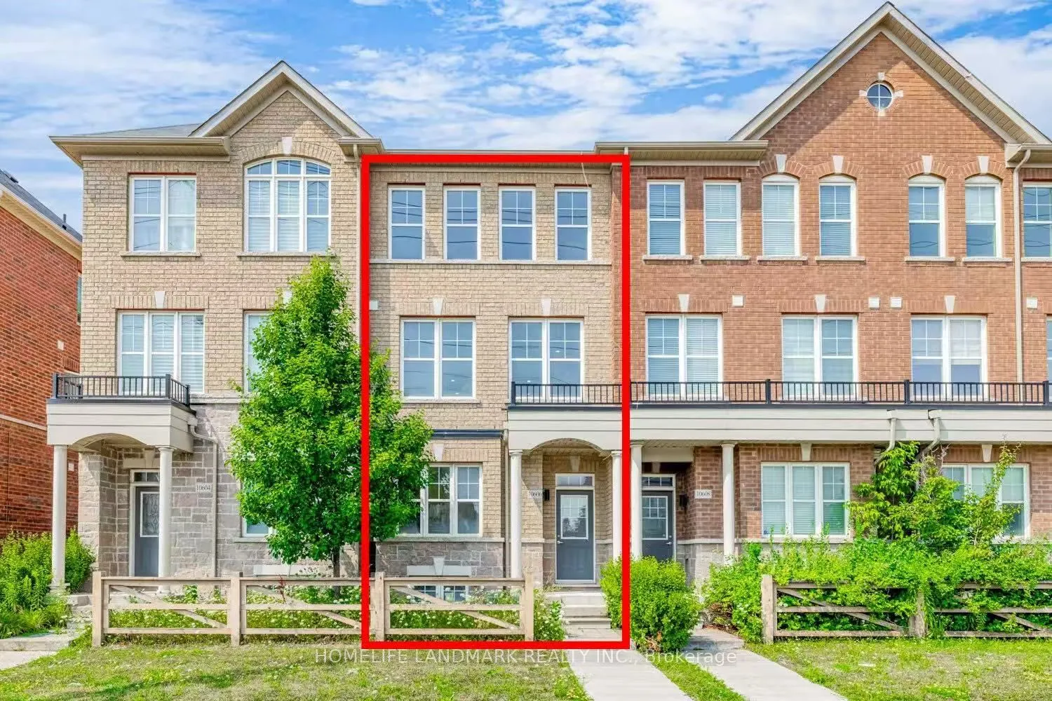 10606 Bathurst Street