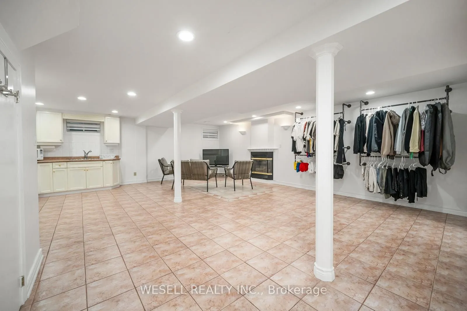26 Janus Place
