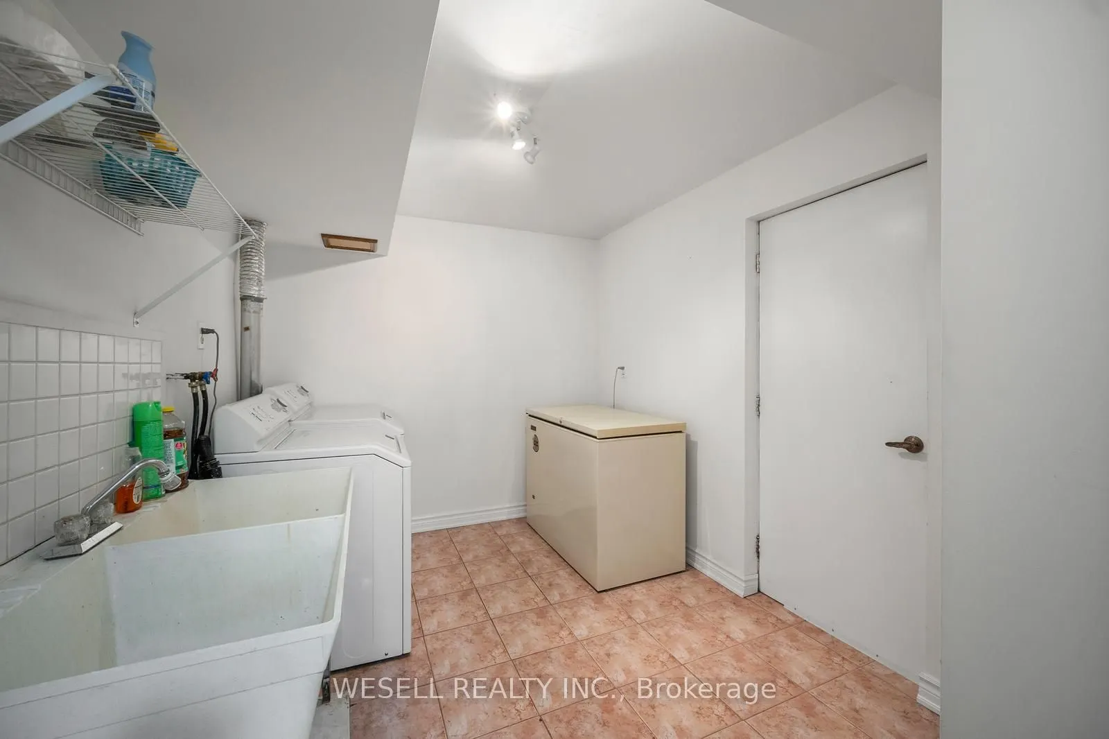 26 Janus Place