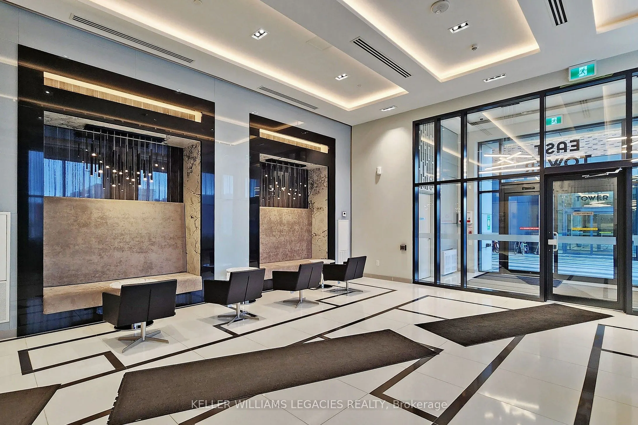 100 Eagle Rock Way, #211