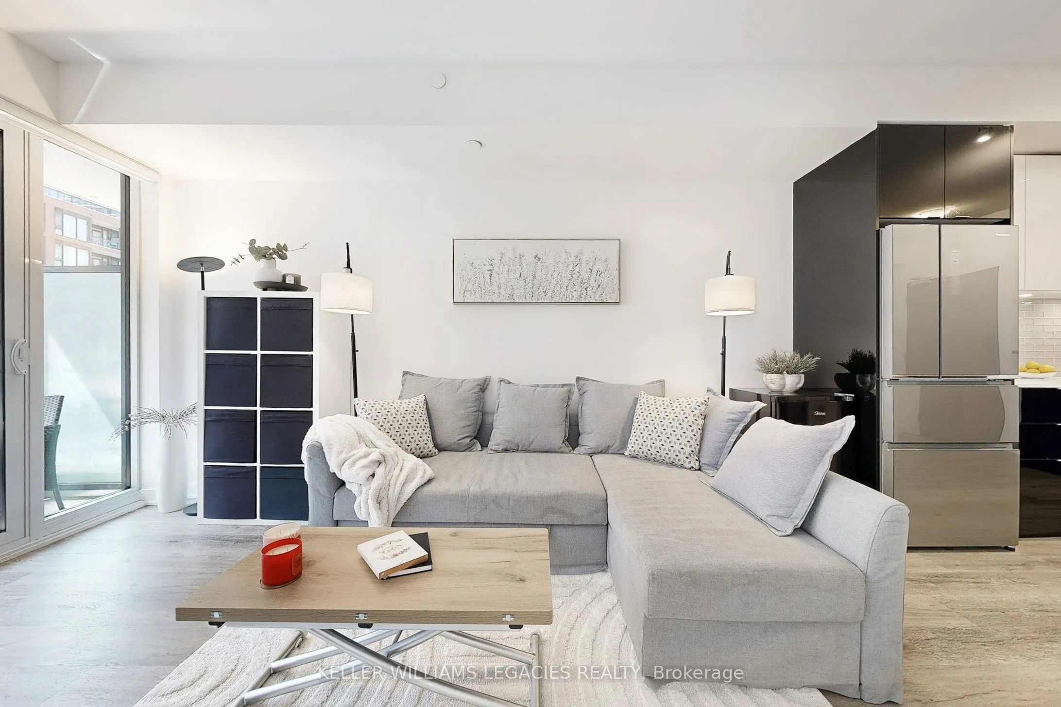 100 Eagle Rock Way, #211