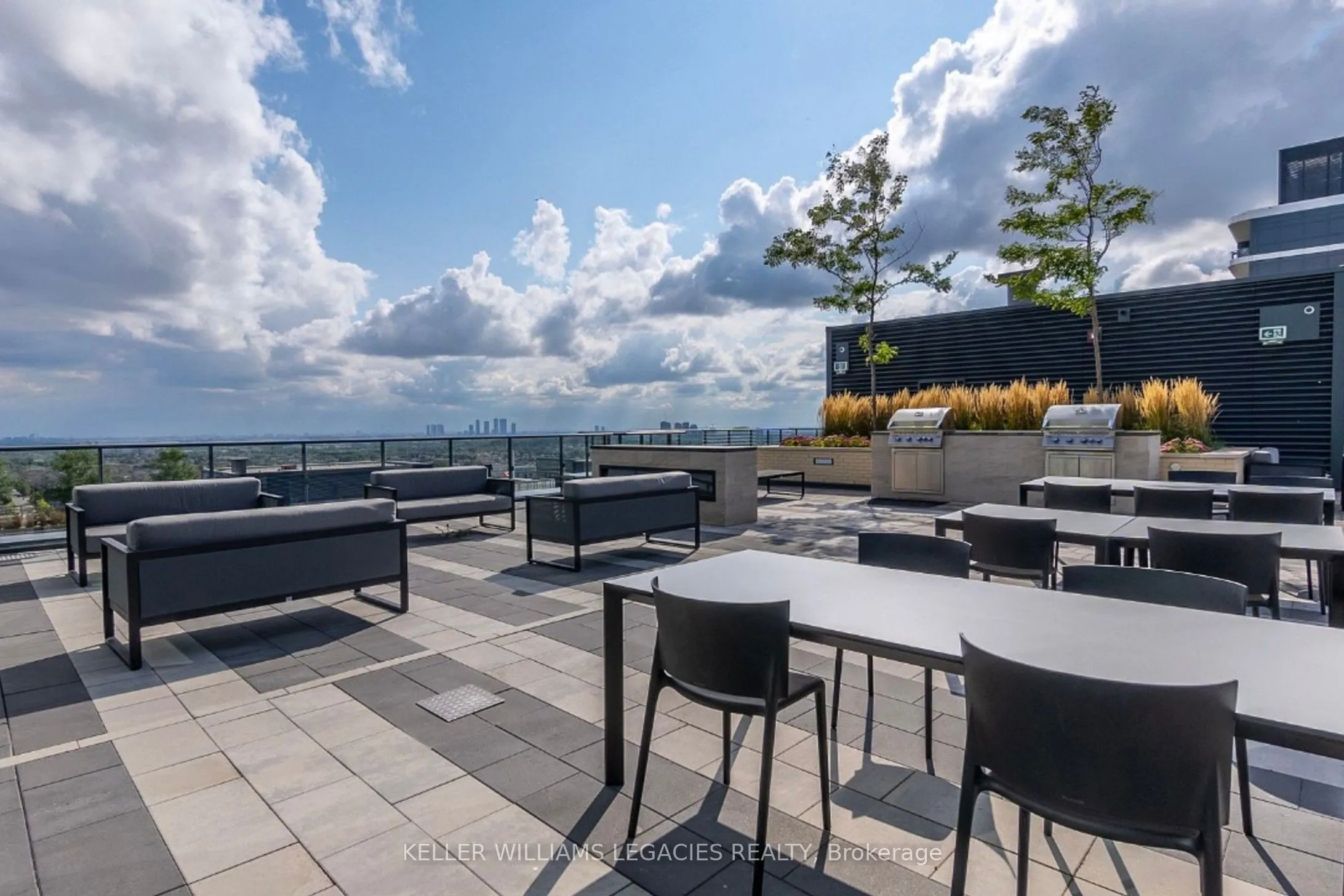 100 Eagle Rock Way, #211
