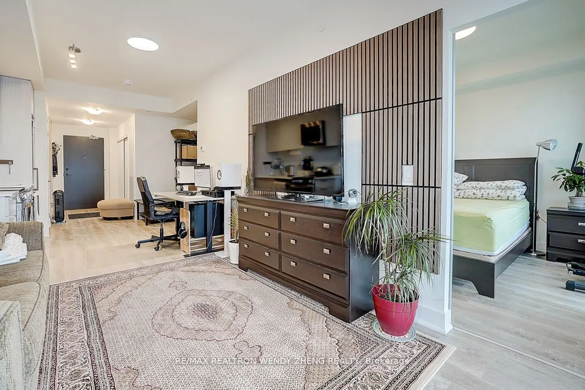 185 Deerfield Road, #1201