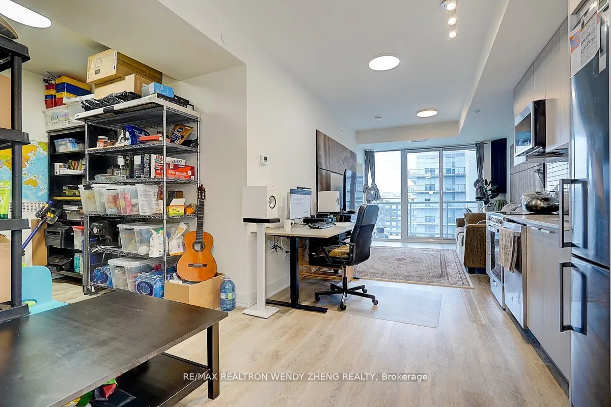 185 Deerfield Road, #1201