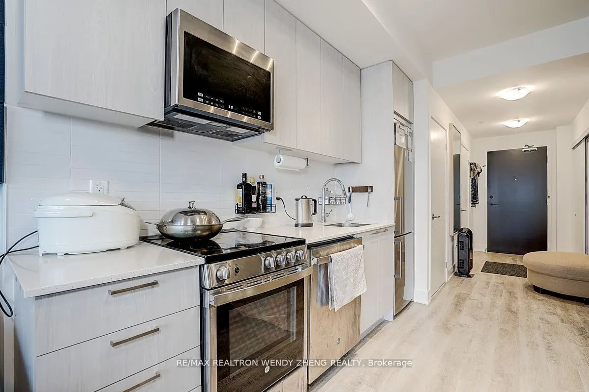 185 Deerfield Road, #1201