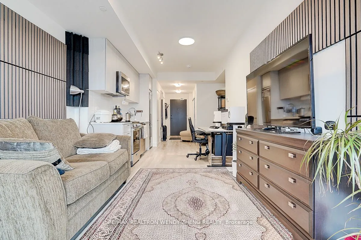185 Deerfield Road, #1201