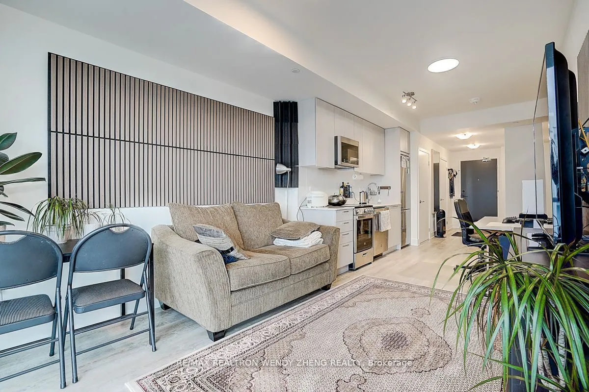 185 Deerfield Road, #1201