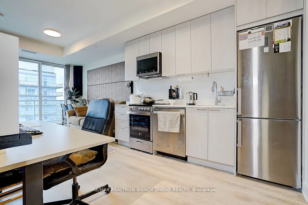 185 Deerfield Road, #1201